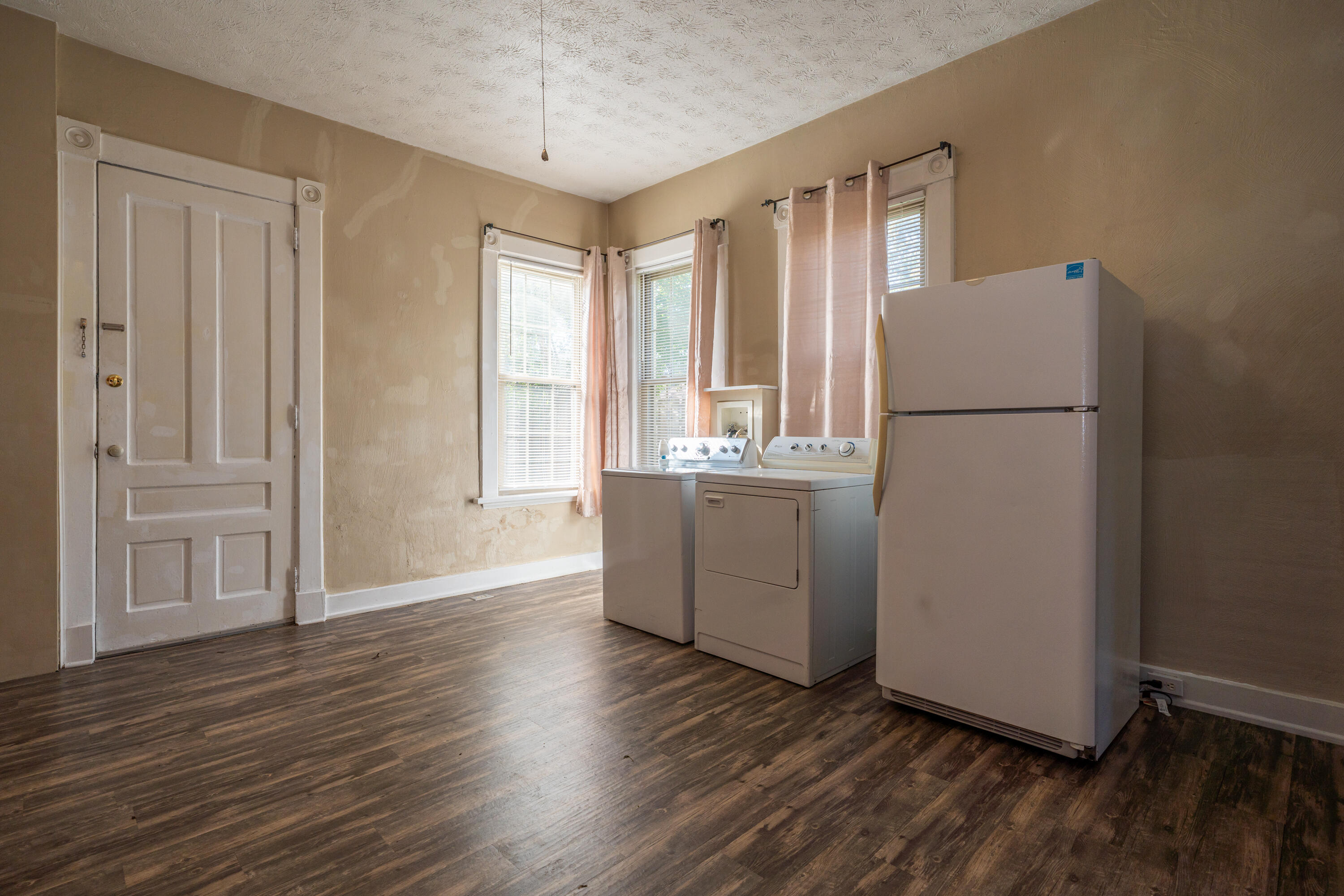 229-227 James Street, Dayton, Ohio 45410