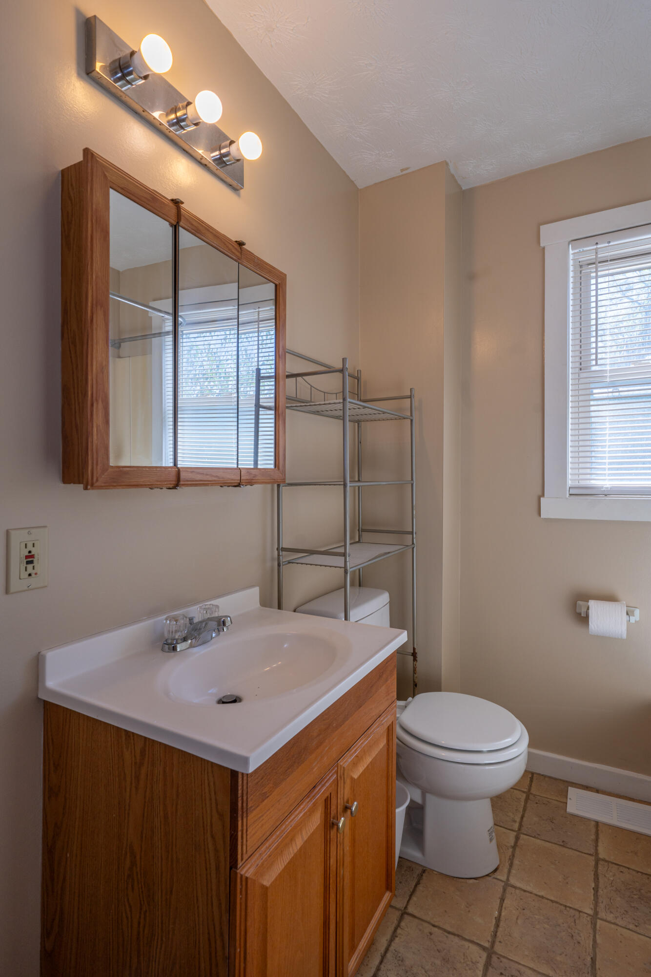 229-227 James Street, Dayton, Ohio 45410