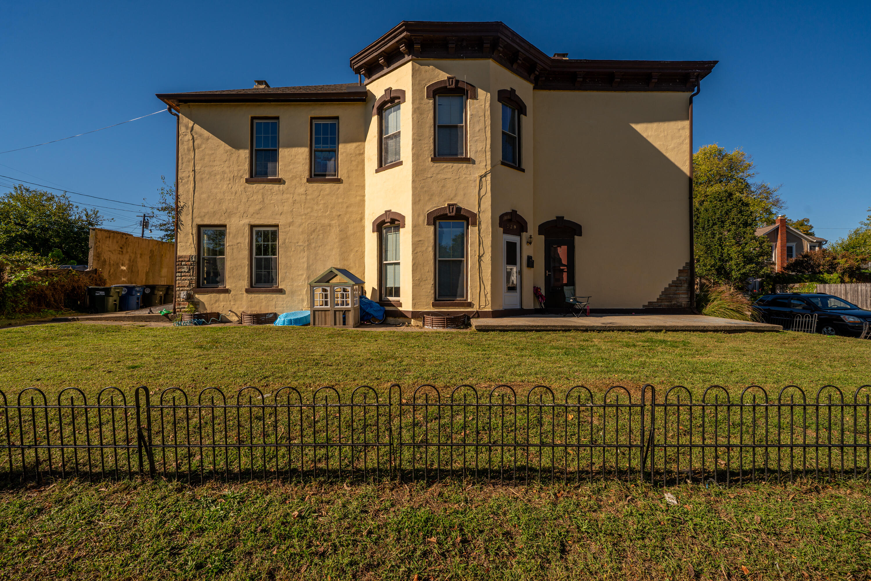229-227 James Street, Dayton, Ohio 45410