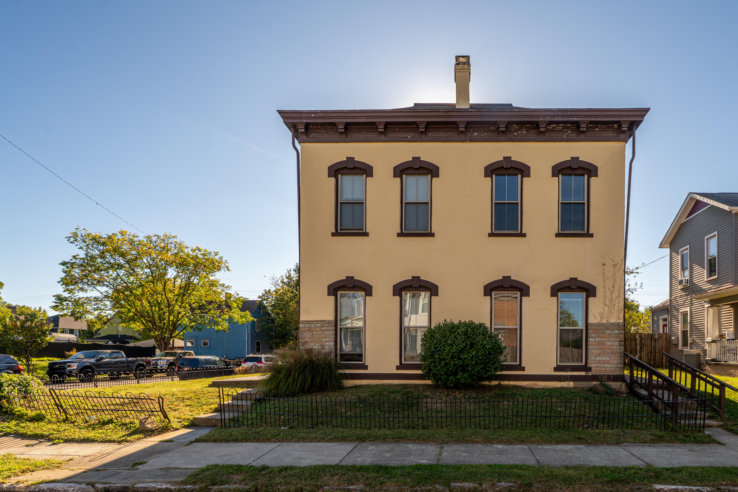 229-227 James Street, Dayton, Ohio 45410