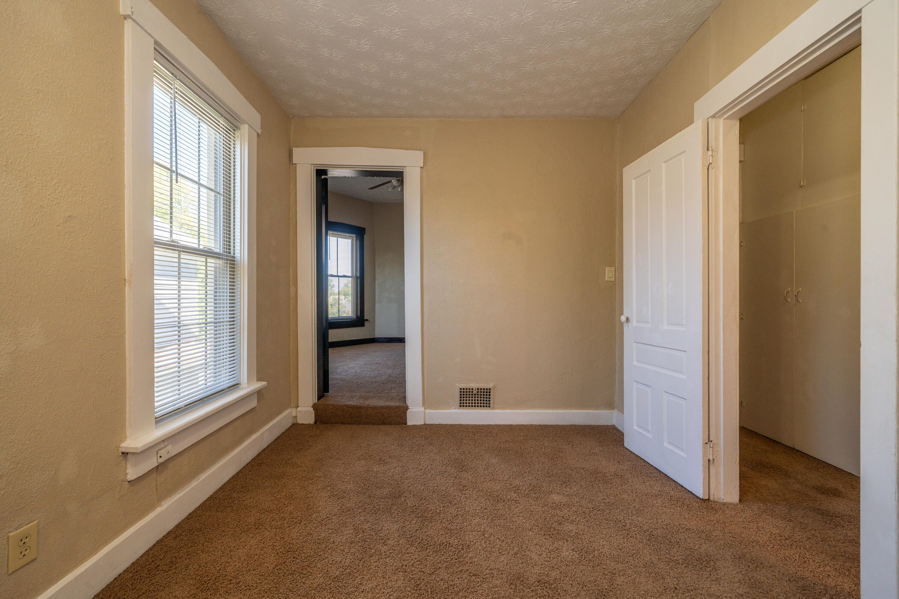 229-227 James Street, Dayton, Ohio 45410