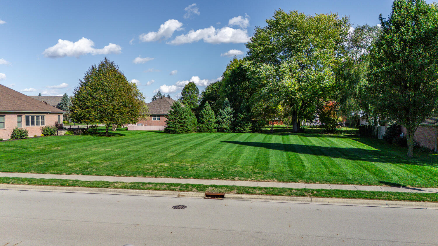 1965 Quail Nest Court, Troy, Ohio 45373