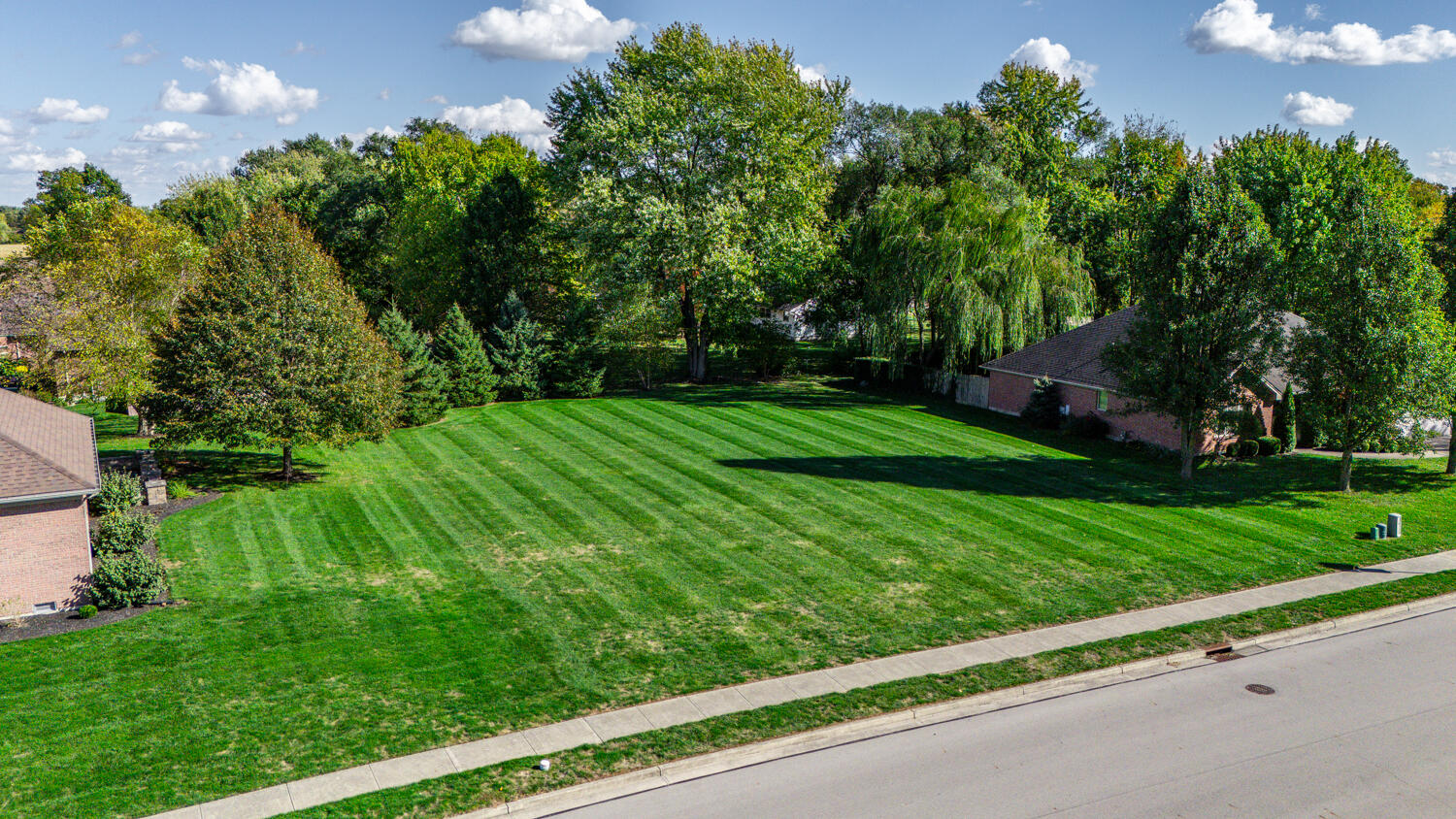 1965 Quail Nest Court, Troy, Ohio 45373