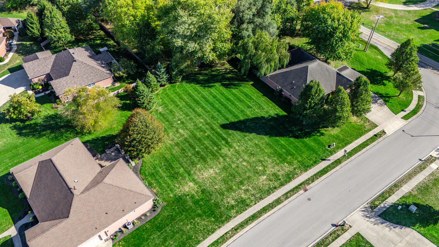 1965 Quail Nest Court, Troy, Ohio 45373