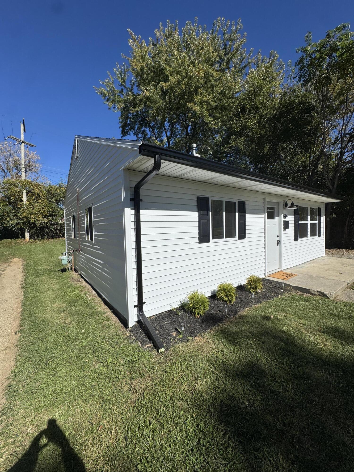 1010 Heard Avenue, Springfield, Ohio 45506