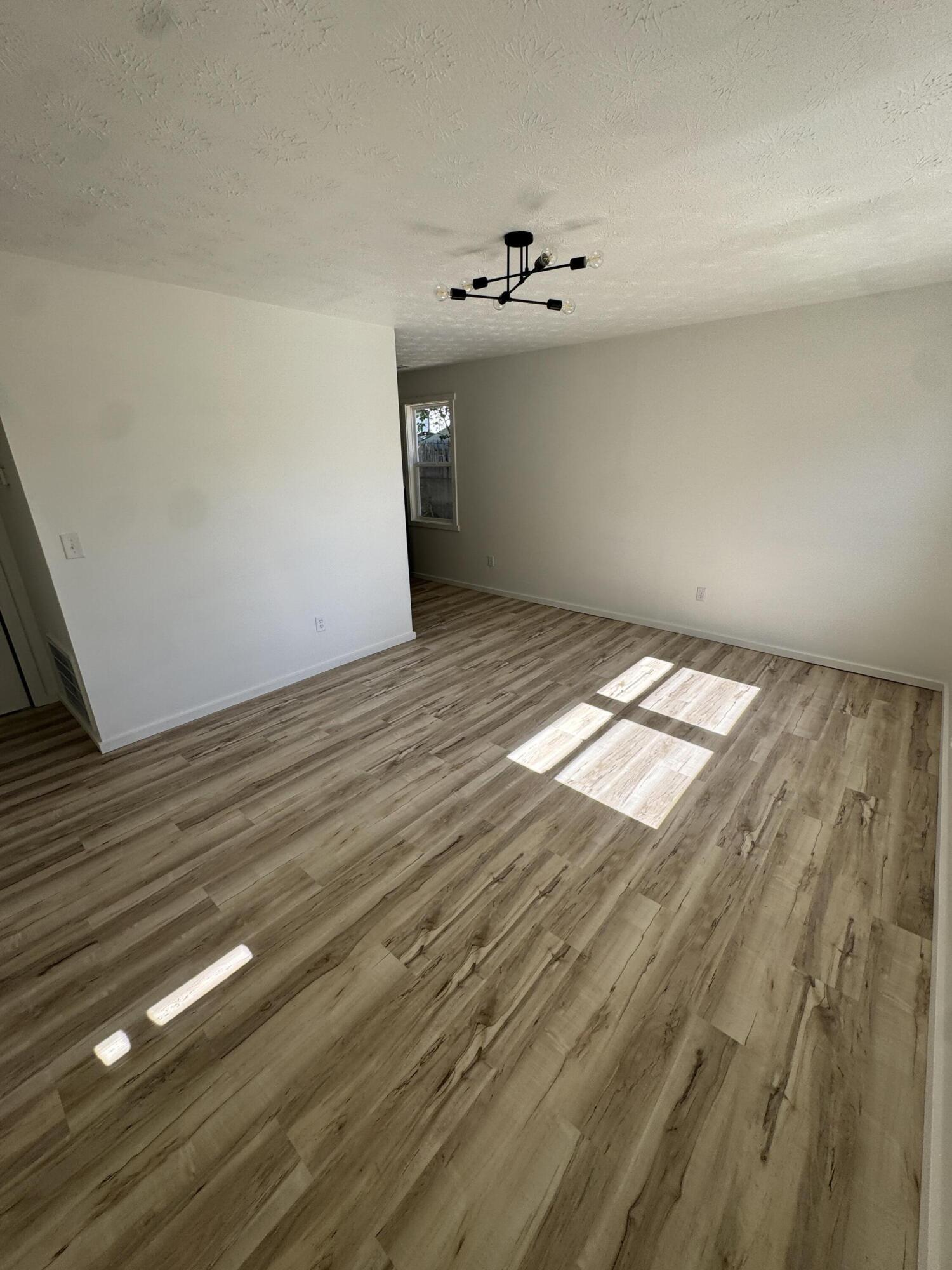 1010 Heard Avenue, Springfield, Ohio 45506