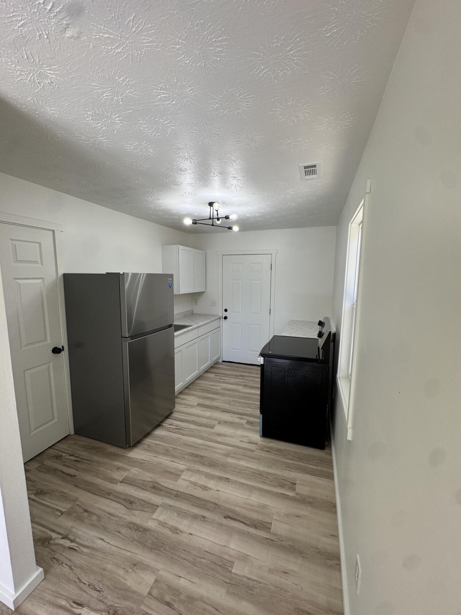 1010 Heard Avenue, Springfield, Ohio 45506