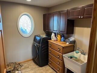 109 Bluegrass Drive, Wapakoneta, Ohio 45895