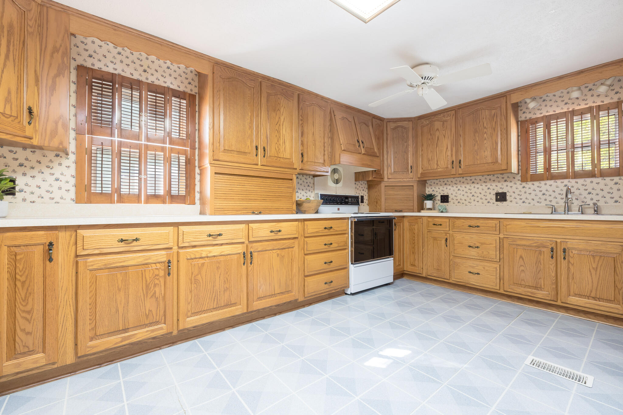 335 Main Street, Lakeview, Ohio 43331