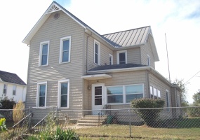 304 Wayne Street, Fort Recovery, Ohio 45846, 3 Bedrooms Bedrooms, ,2 BathroomsBathrooms,Residential,For Sale,Wayne,1042058