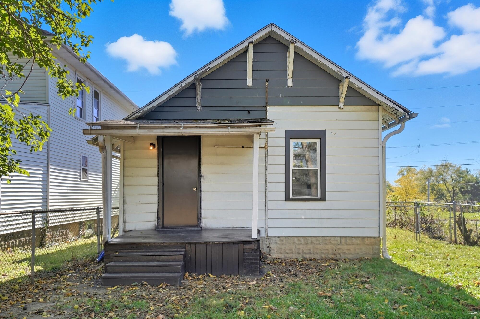 240 College Avenue, Springfield, Ohio 45503