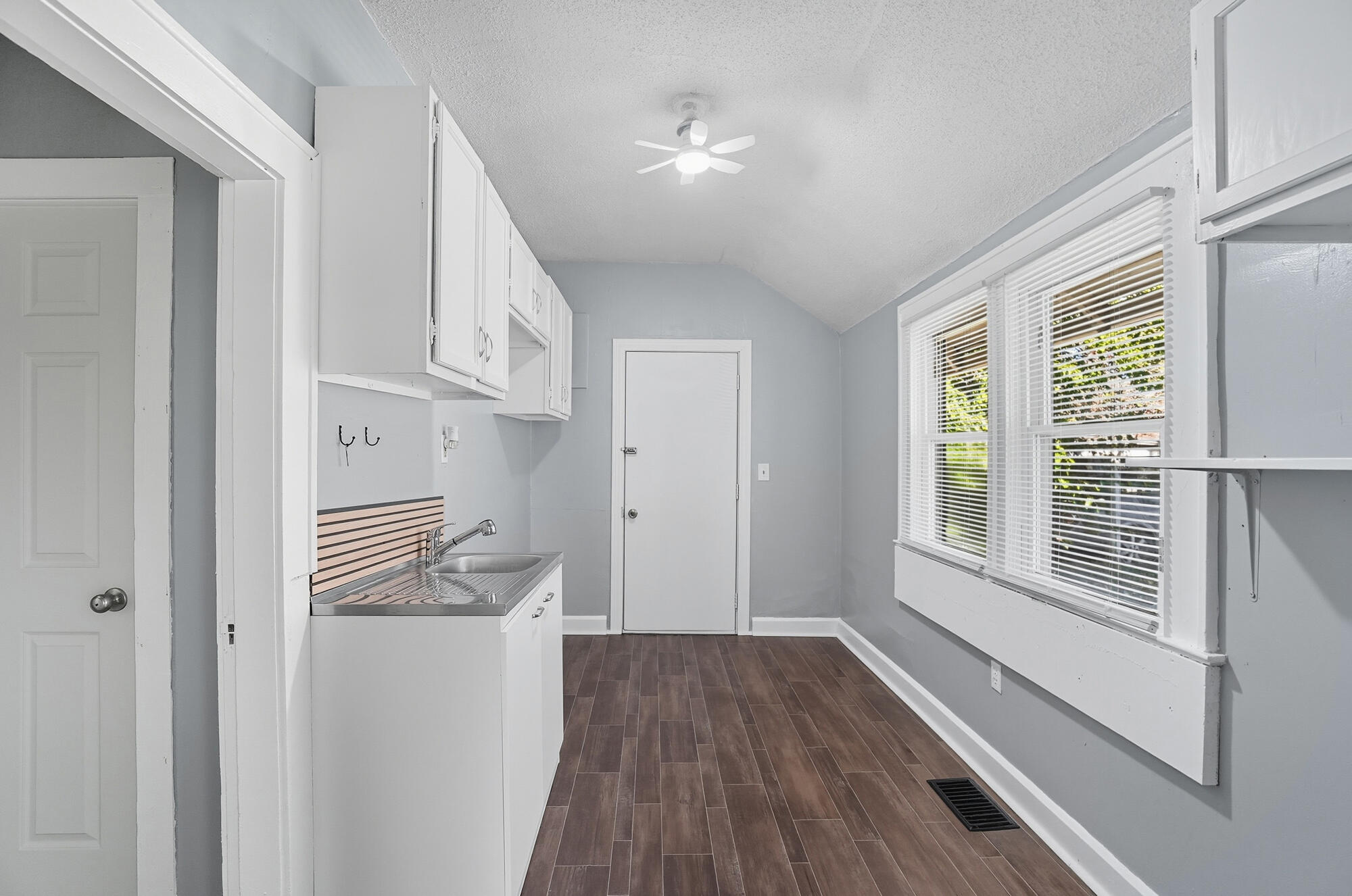 240 College Avenue, Springfield, Ohio 45503