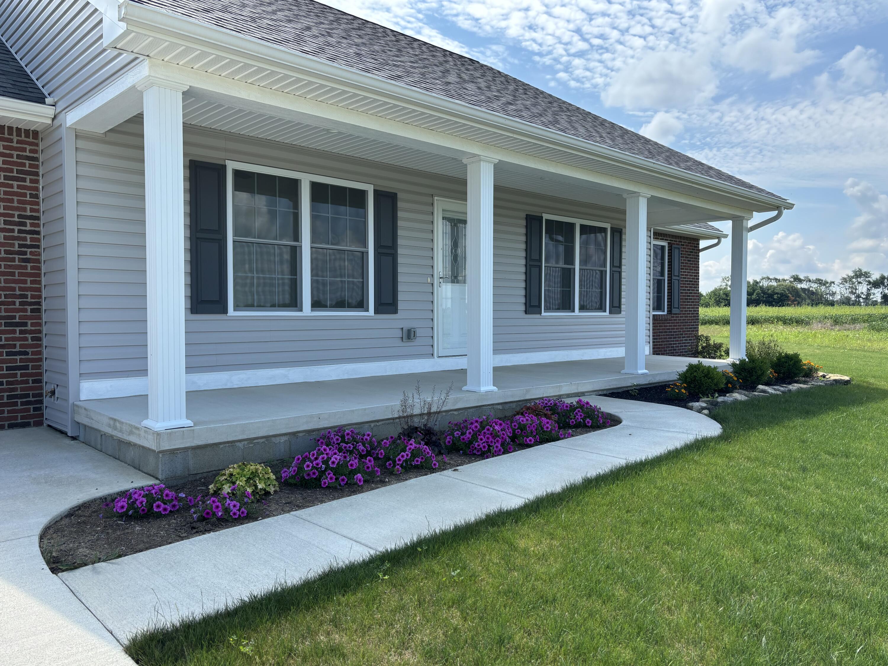 215 Village Parkway, Jackson Center, Ohio 45334