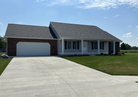 215 Village Parkway, Jackson Center, Ohio 45334, 3 Bedrooms Bedrooms, ,2 BathroomsBathrooms,Residential,For Sale,Village,1042066