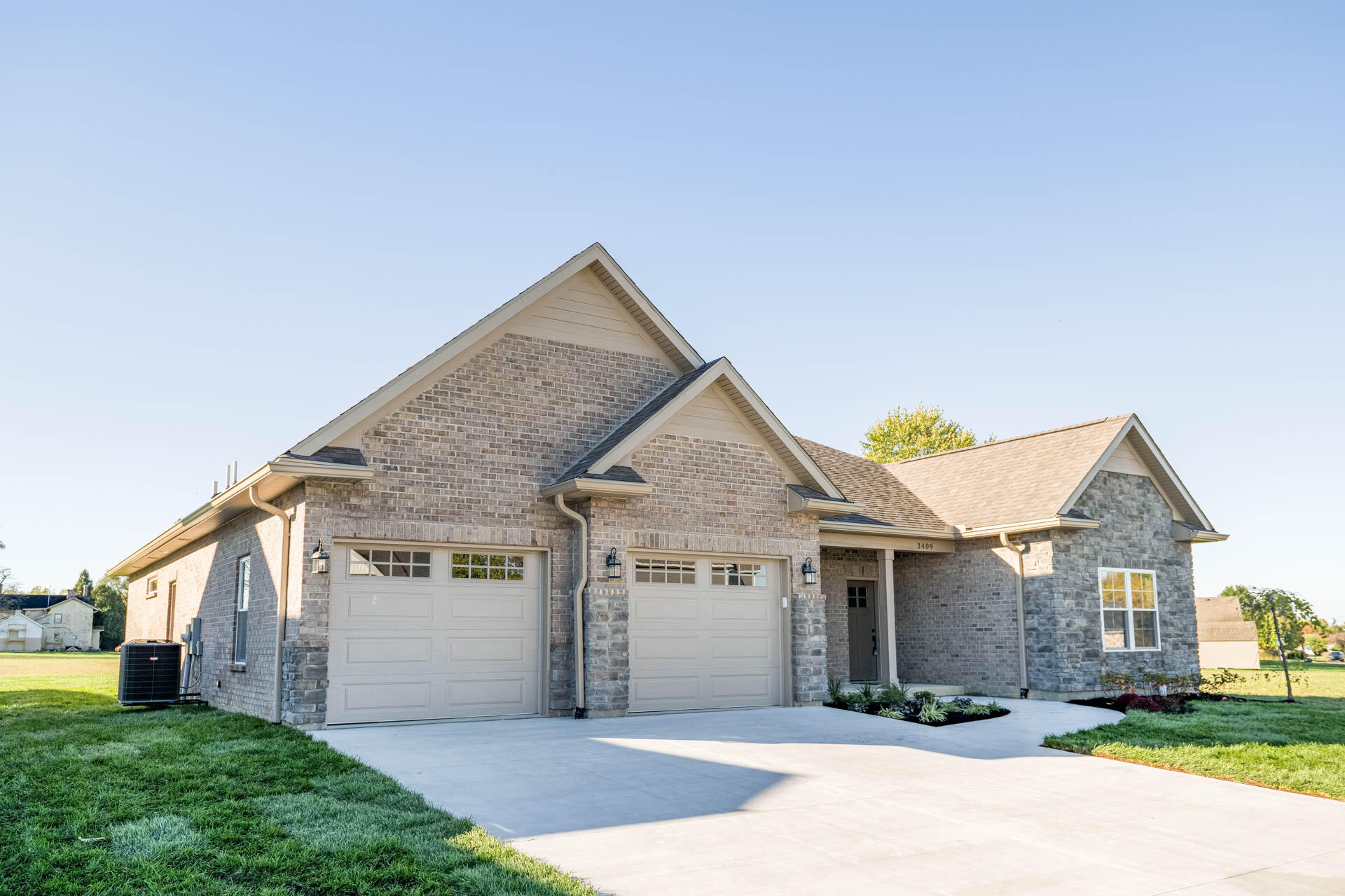 3409 Ottawa Circle, Piqua, Ohio 45356