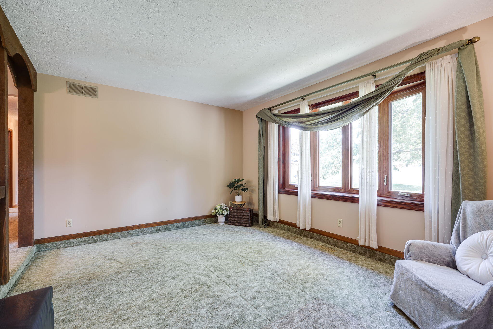 3805 Cassandra Drive, Tipp City, Ohio 45371