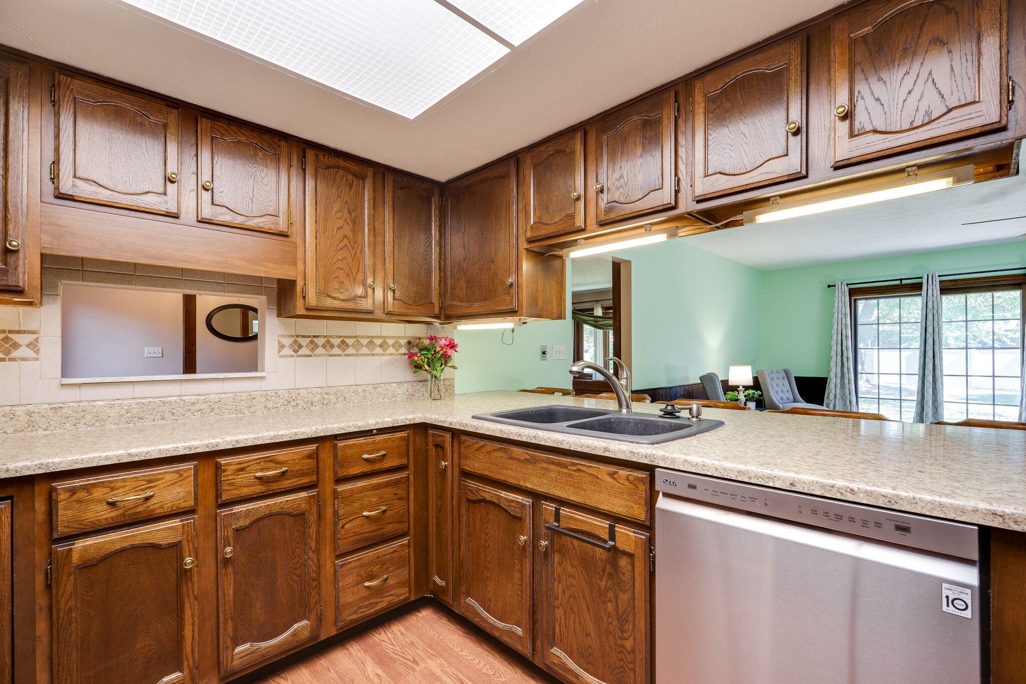3805 Cassandra Drive, Tipp City, Ohio 45371