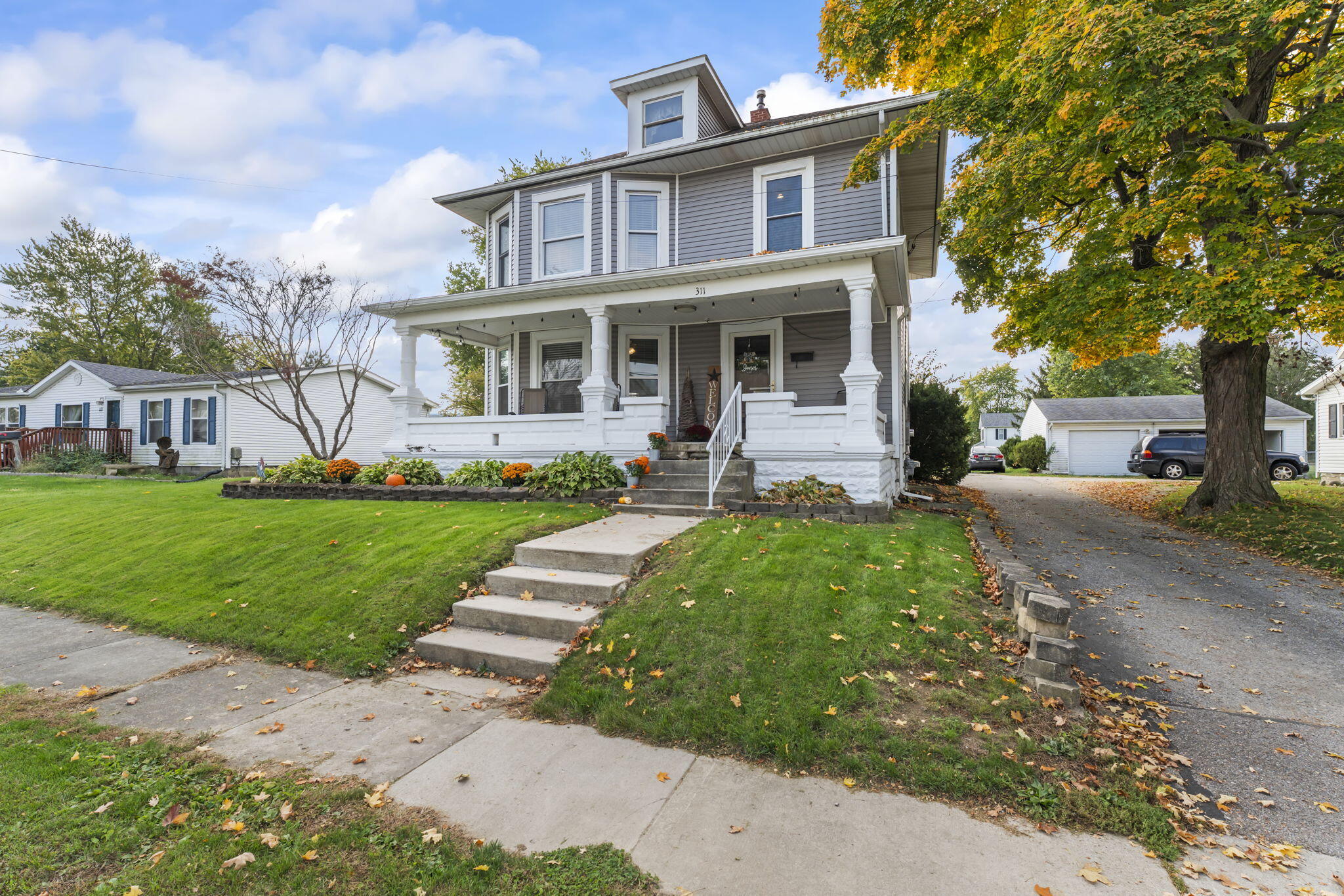 311 School Street, Bradford, Ohio 45308