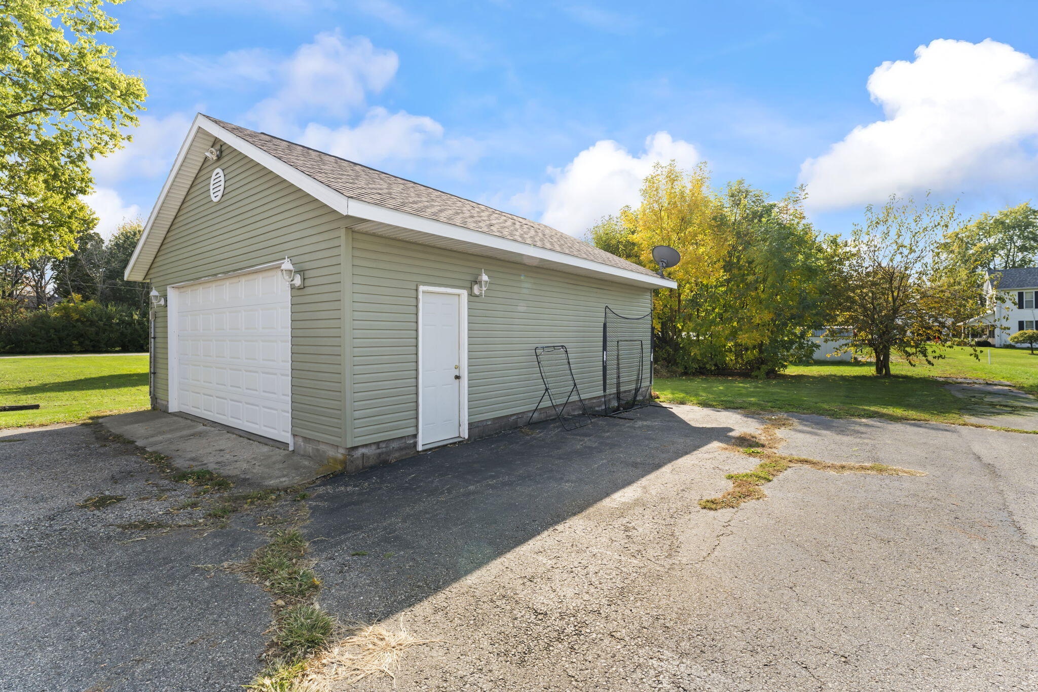 311 School Street, Bradford, Ohio 45308