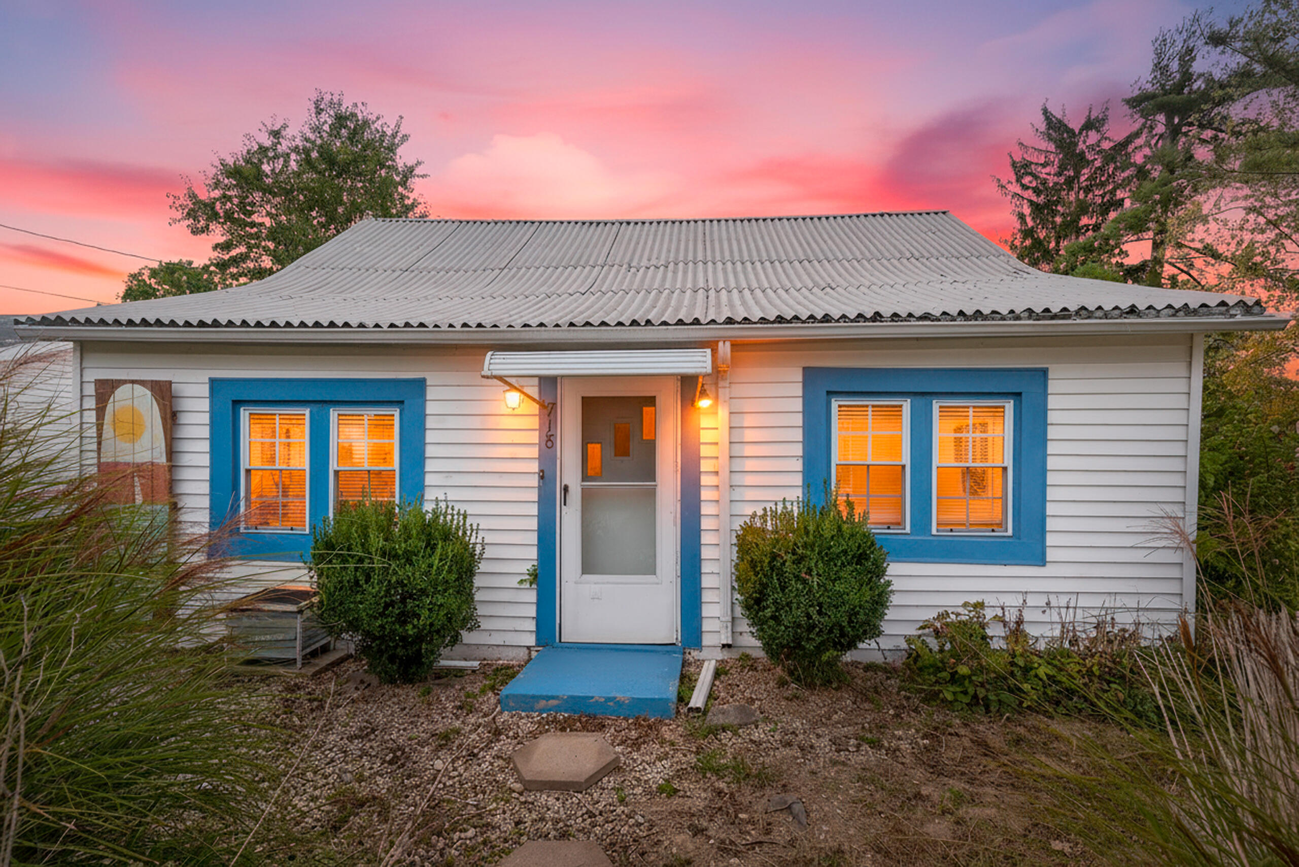 718 Grand Avenue, Russells Point, Ohio 43348