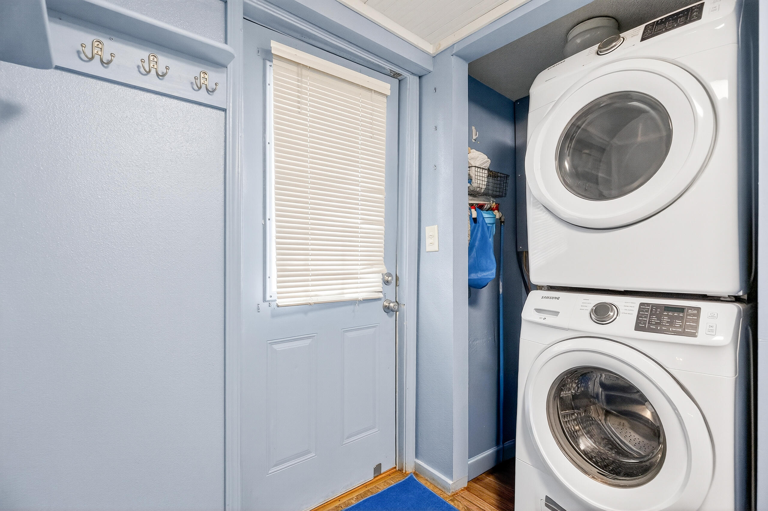 718 Grand Avenue, Russells Point, Ohio 43348