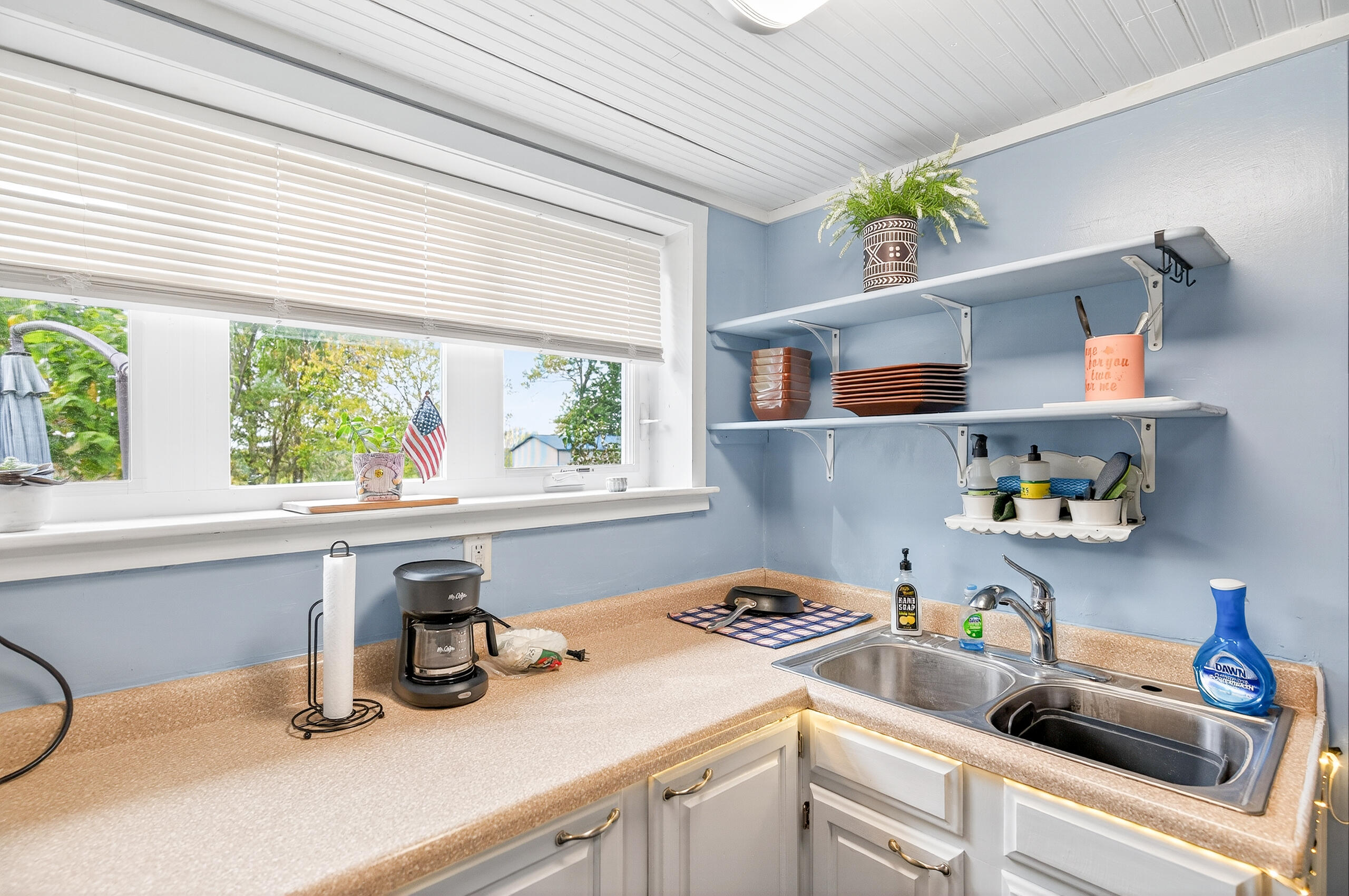 718 Grand Avenue, Russells Point, Ohio 43348