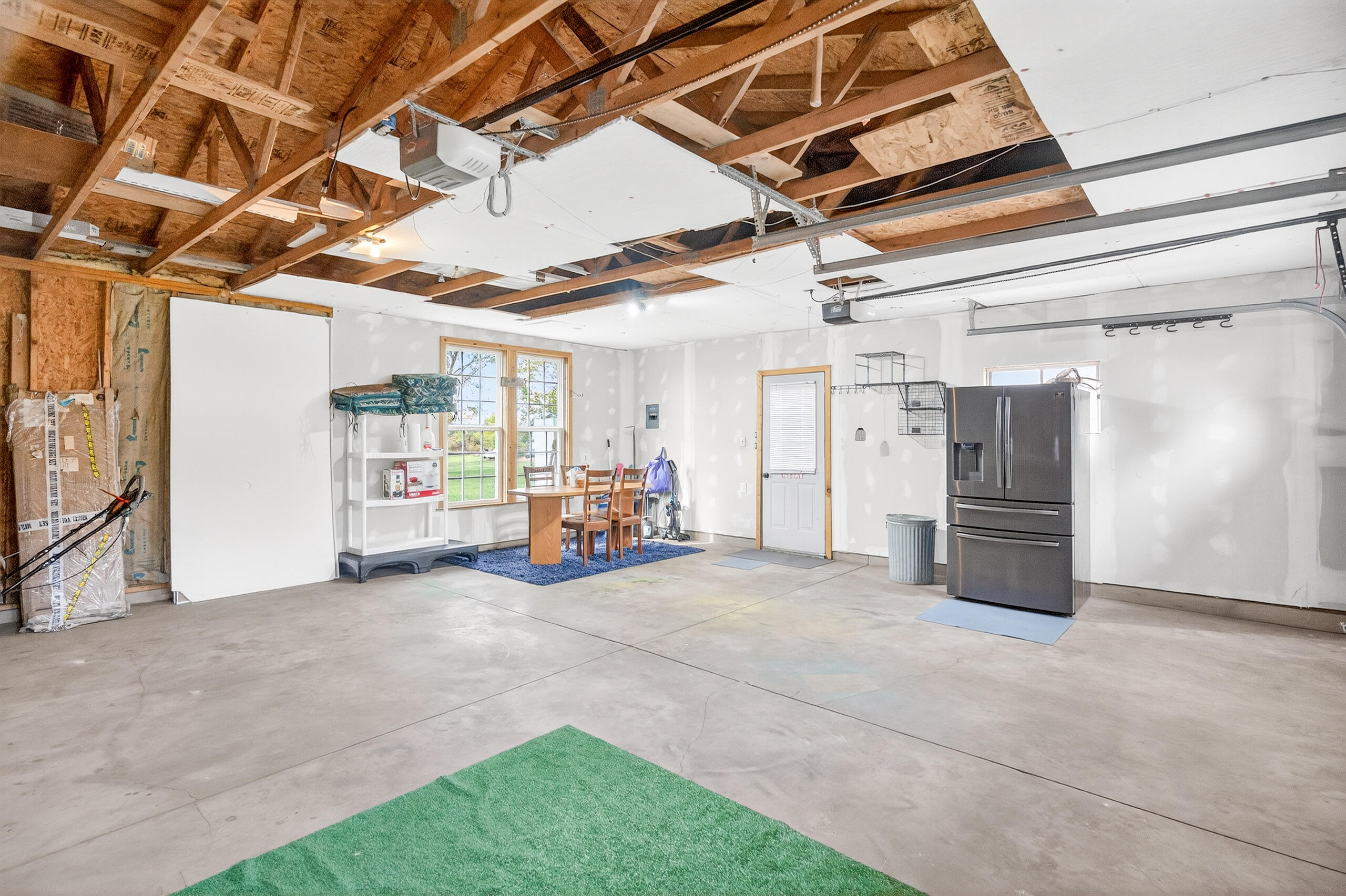 718 Grand Avenue, Russells Point, Ohio 43348