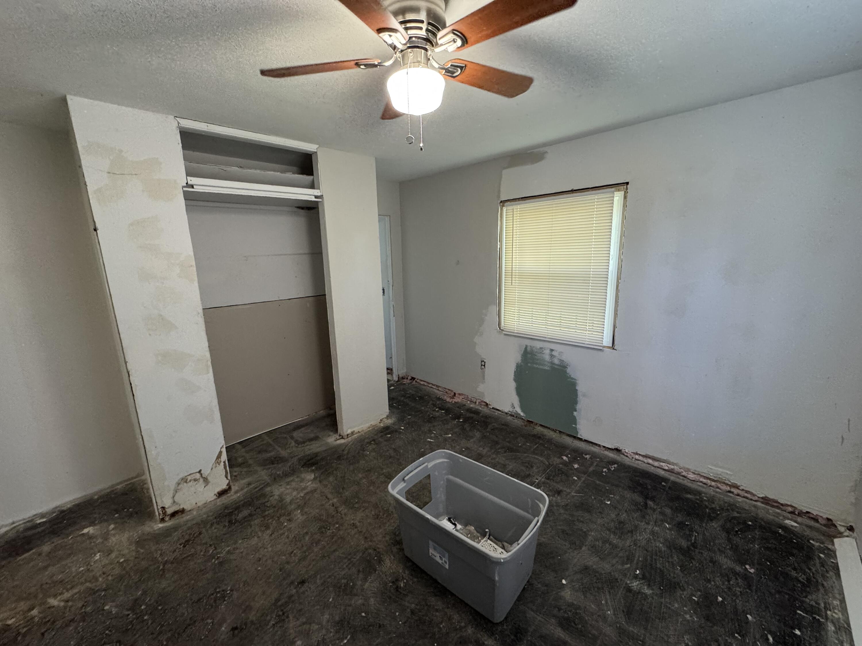 1579 Sundale Avenue, Dayton, Ohio 45406