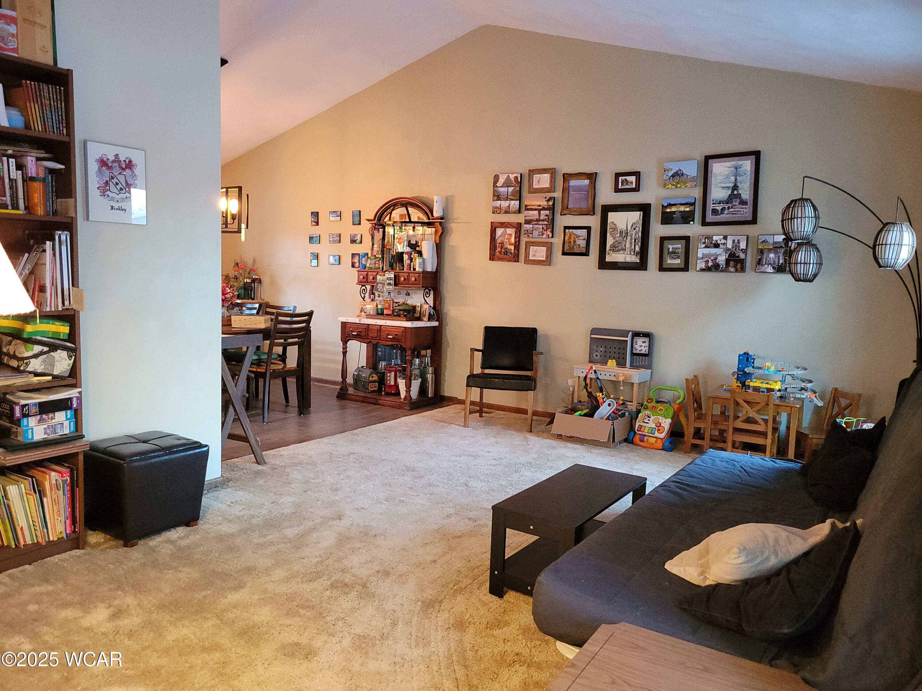 197 Bramblebush Trail, Dayton, Ohio