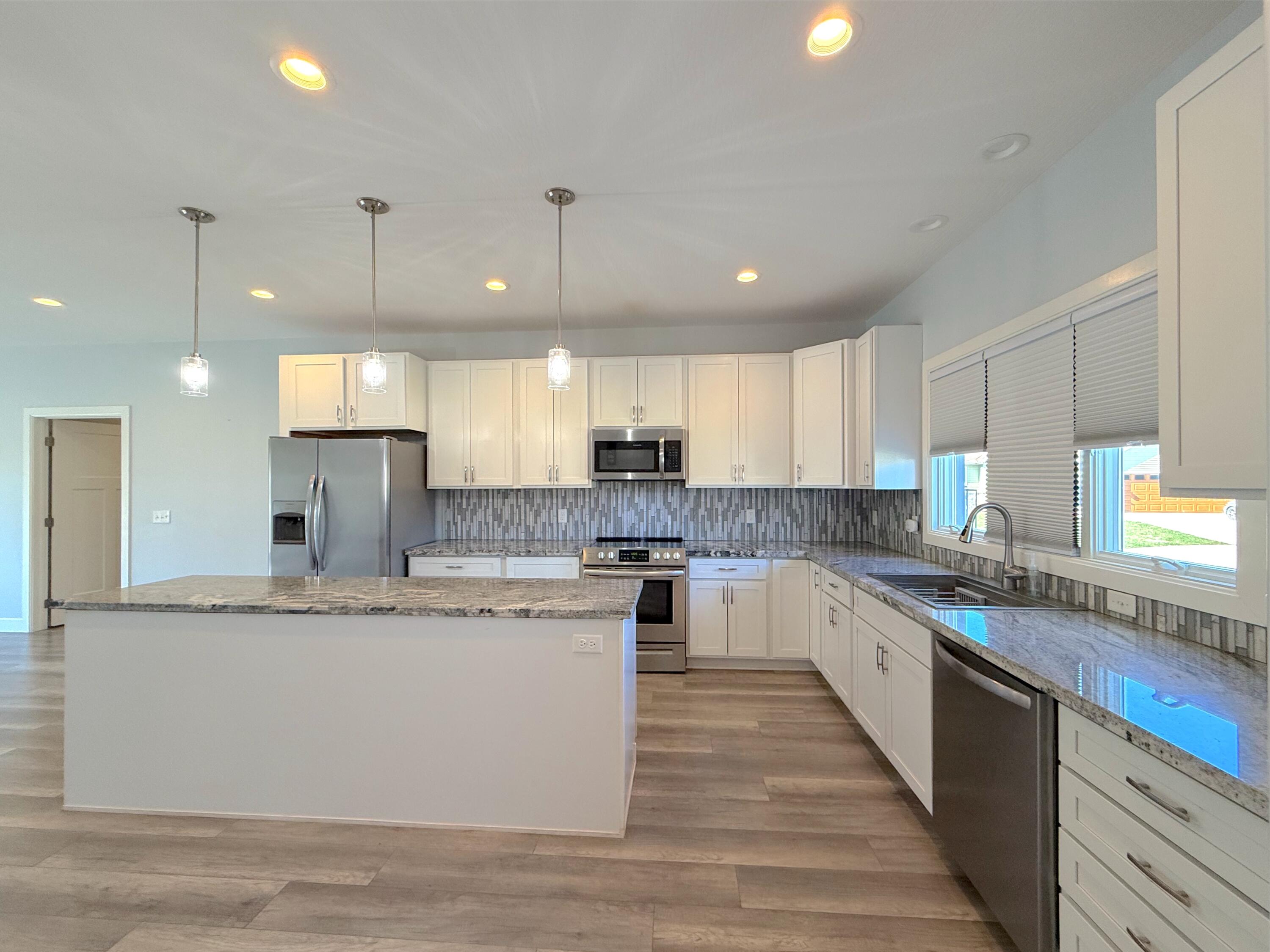 6856 Creekview Court, Huntsville, Ohio 43324