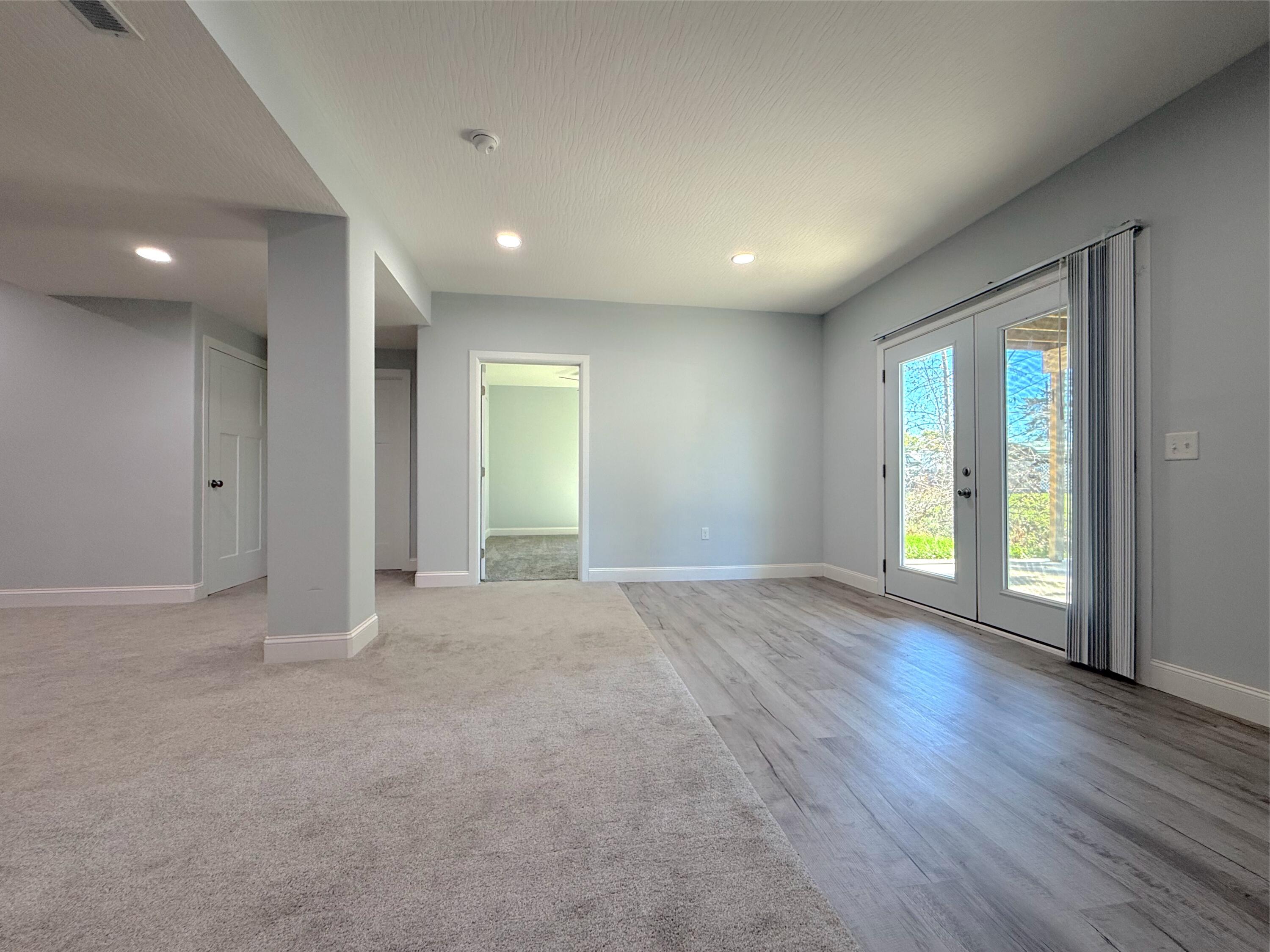 6856 Creekview Court, Huntsville, Ohio 43324