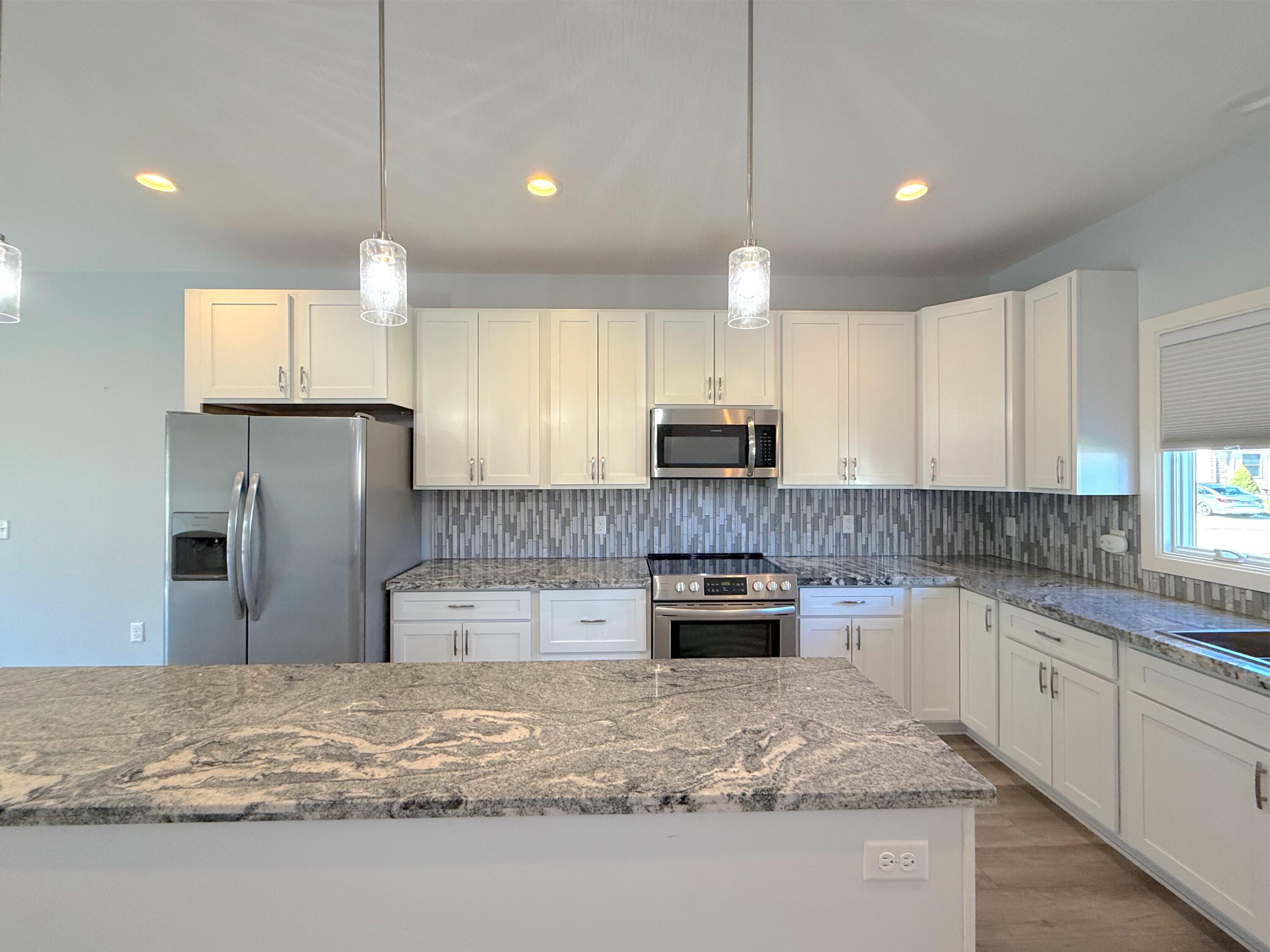 6856 Creekview Court, Huntsville, Ohio 43324