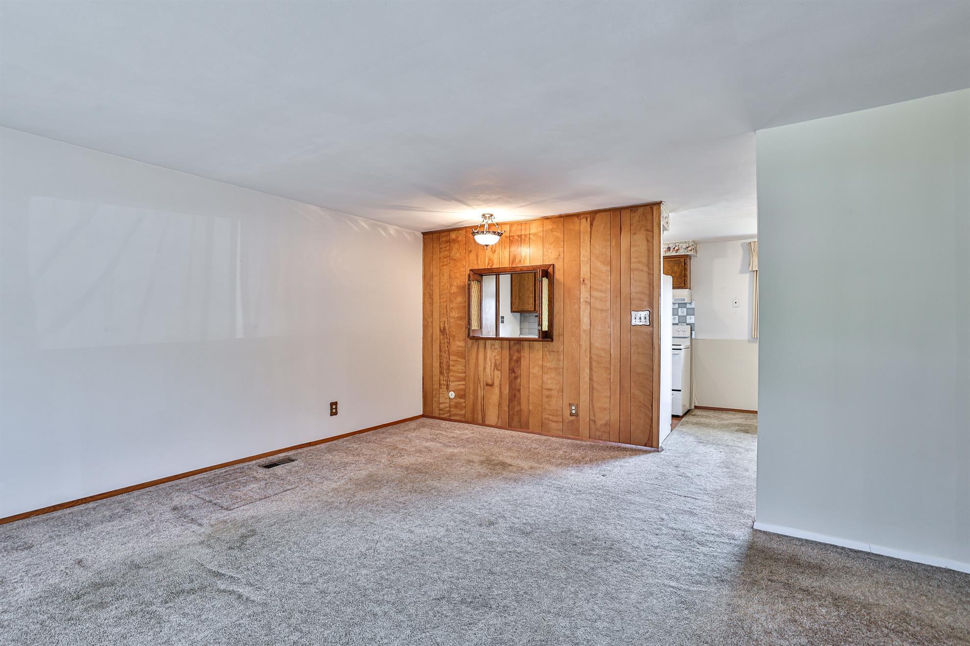 210 Zimmerman Street, New Carlisle, Ohio 45344