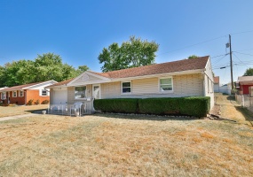 210 Zimmerman Street, New Carlisle, Ohio 45344, 3 Bedrooms Bedrooms, ,1 BathroomBathrooms,Residential,For Sale,Zimmerman,1042097