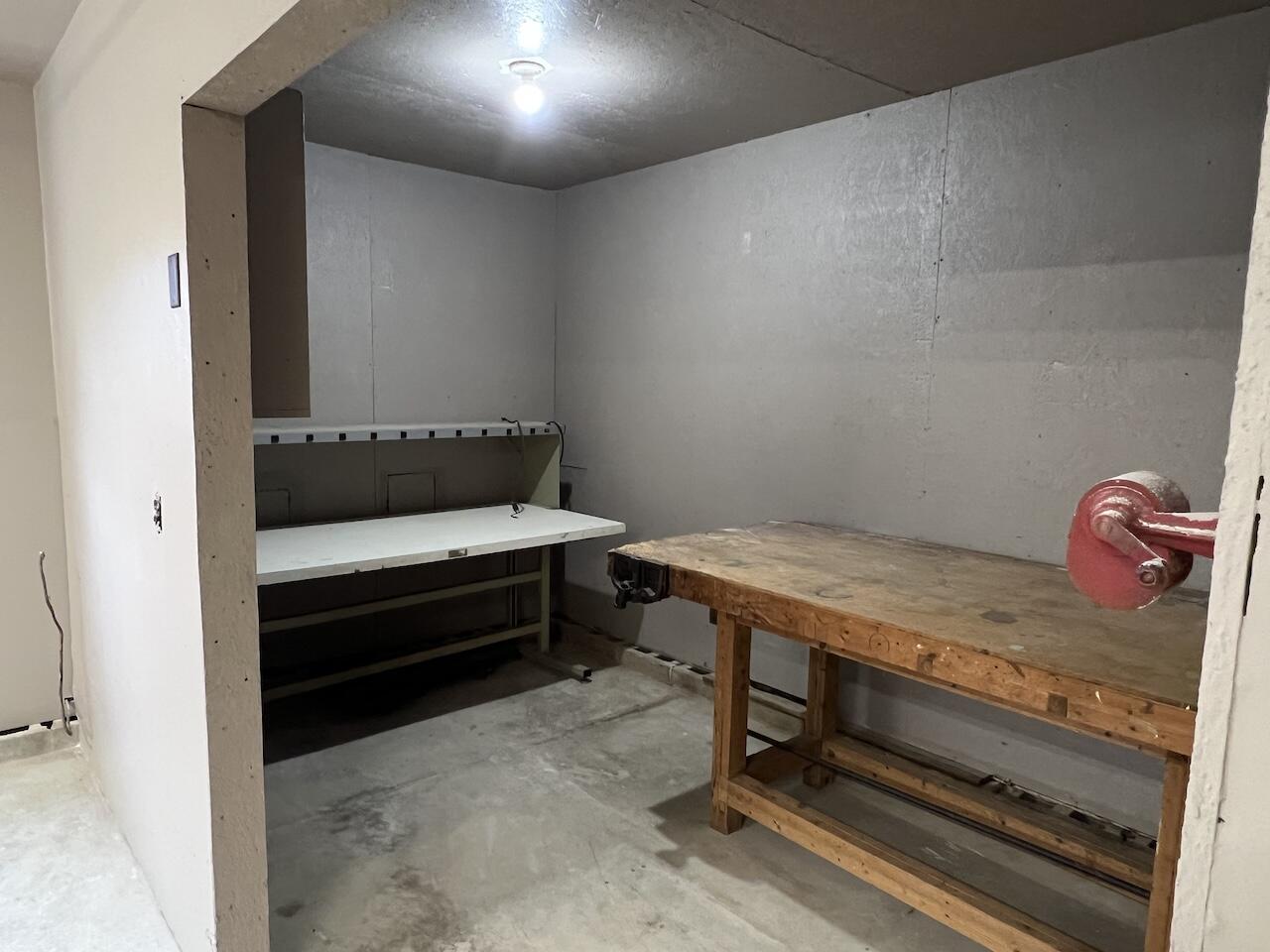 2601 Rangeline Road, Russia, Ohio 45363