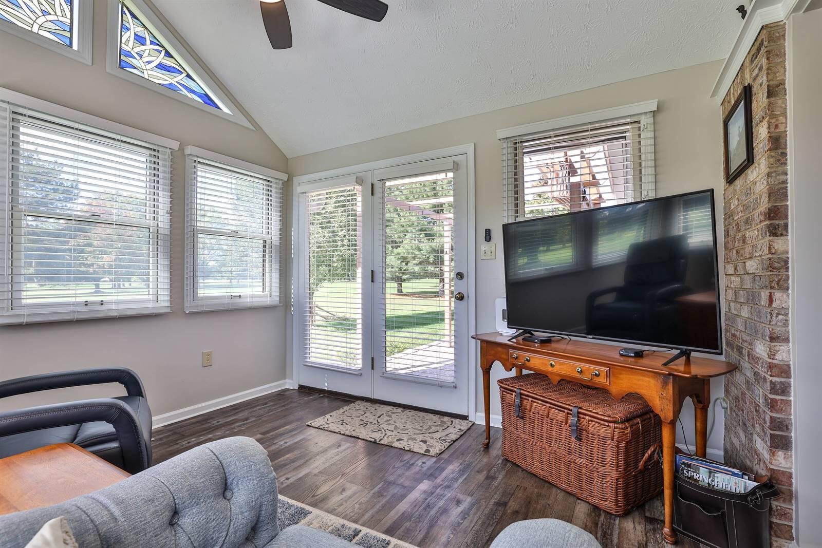 1920 Wedgewood Circle, Springfield, Ohio 45503
