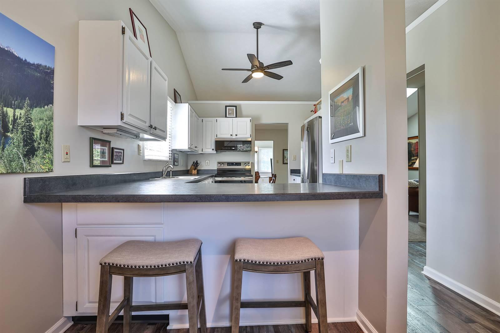 1920 Wedgewood Circle, Springfield, Ohio 45503