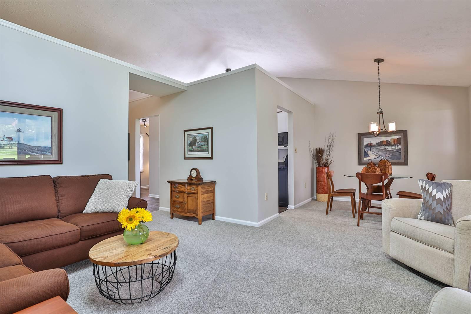 1920 Wedgewood Circle, Springfield, Ohio 45503