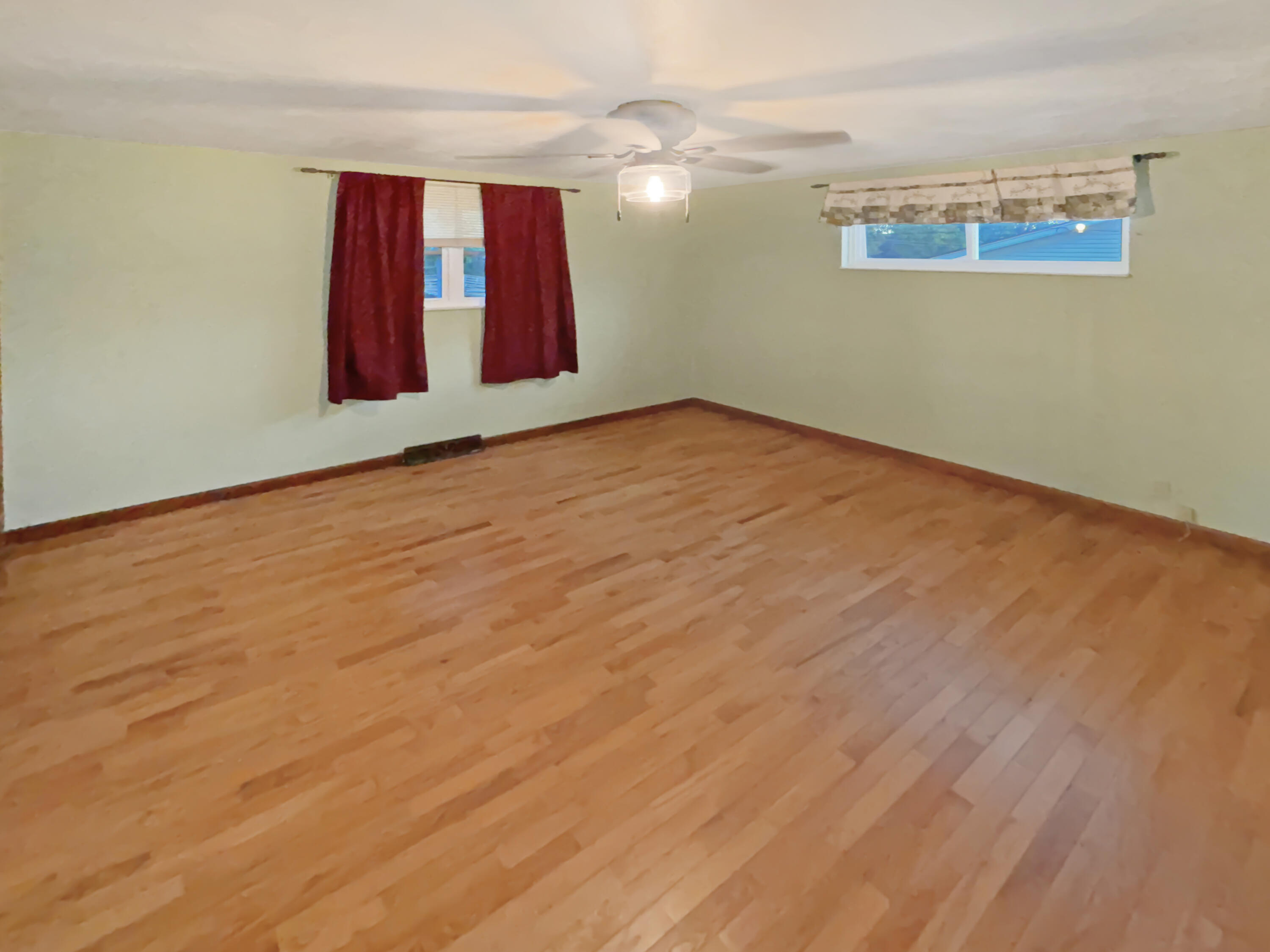 1215 Parkway Drive, Greenville, Ohio 45331