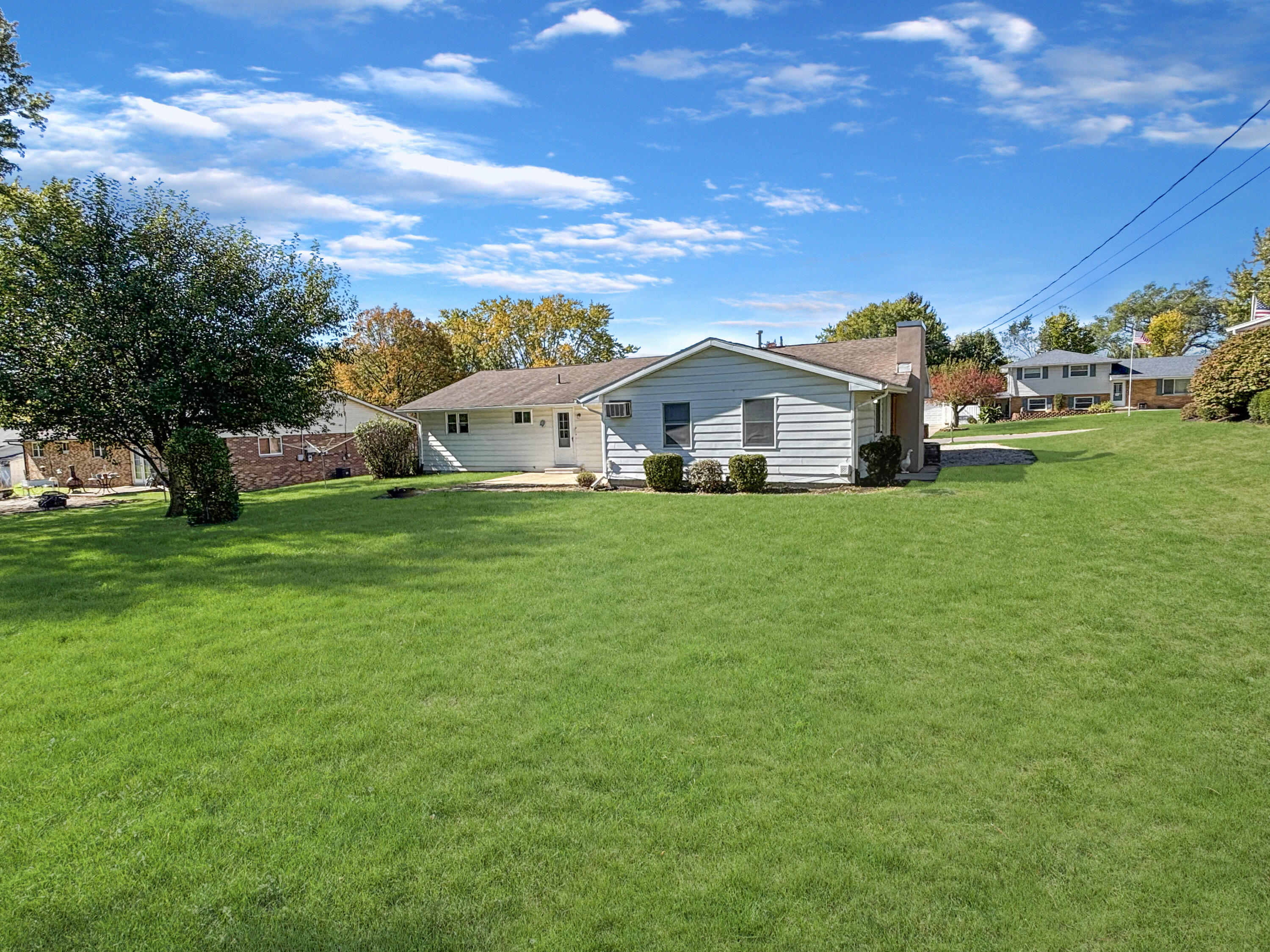 1215 Parkway Drive, Greenville, Ohio 45331