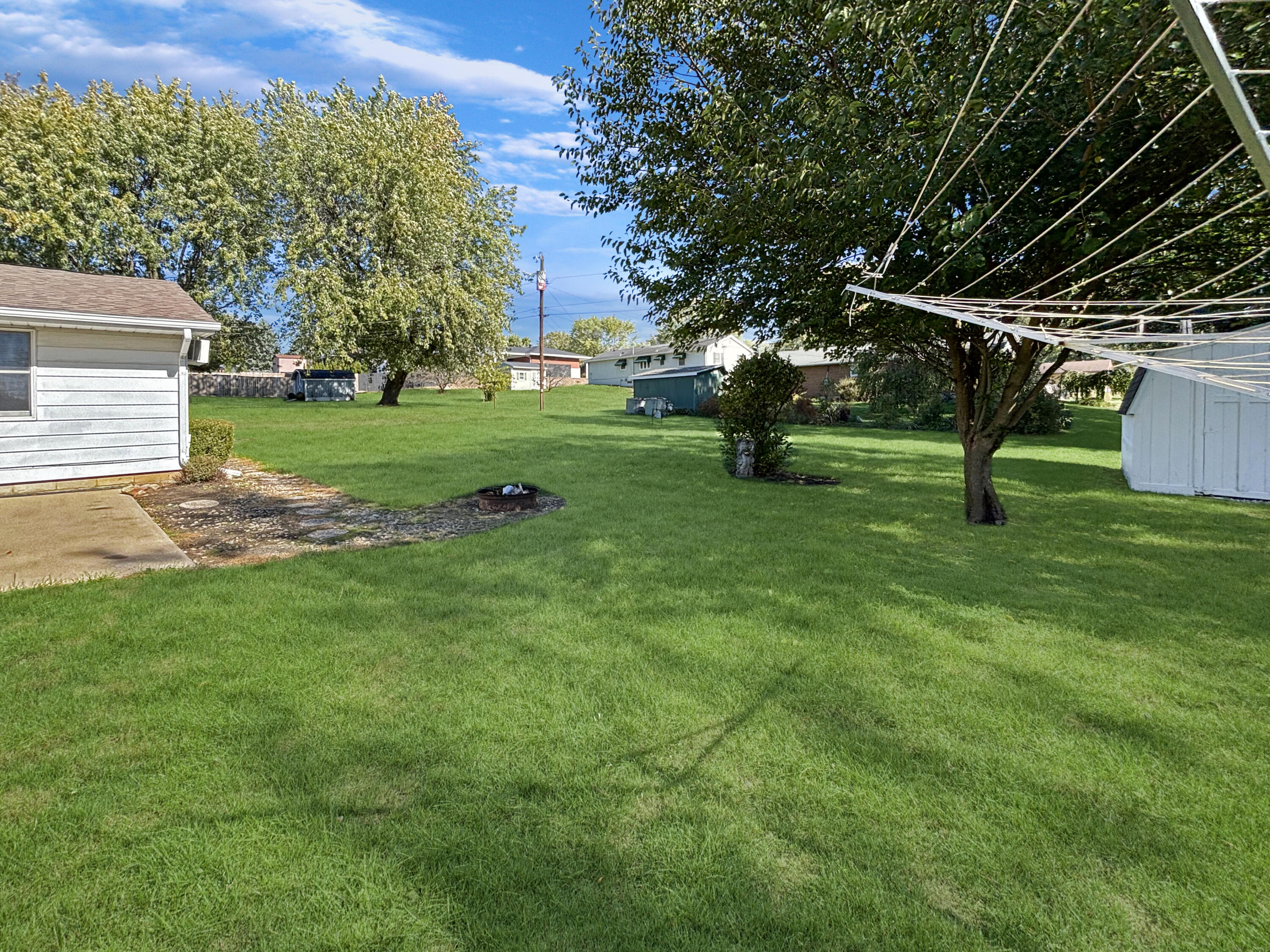 1215 Parkway Drive, Greenville, Ohio 45331