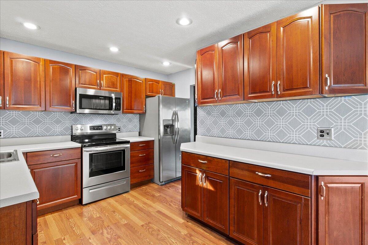 612 Hillcrest Drive, Bellefontaine, Ohio 43311