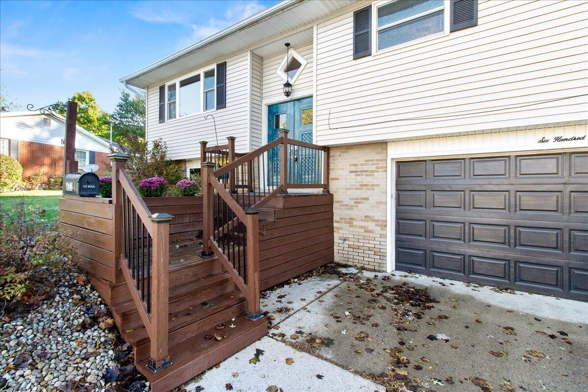 612 Hillcrest Drive, Bellefontaine, Ohio 43311
