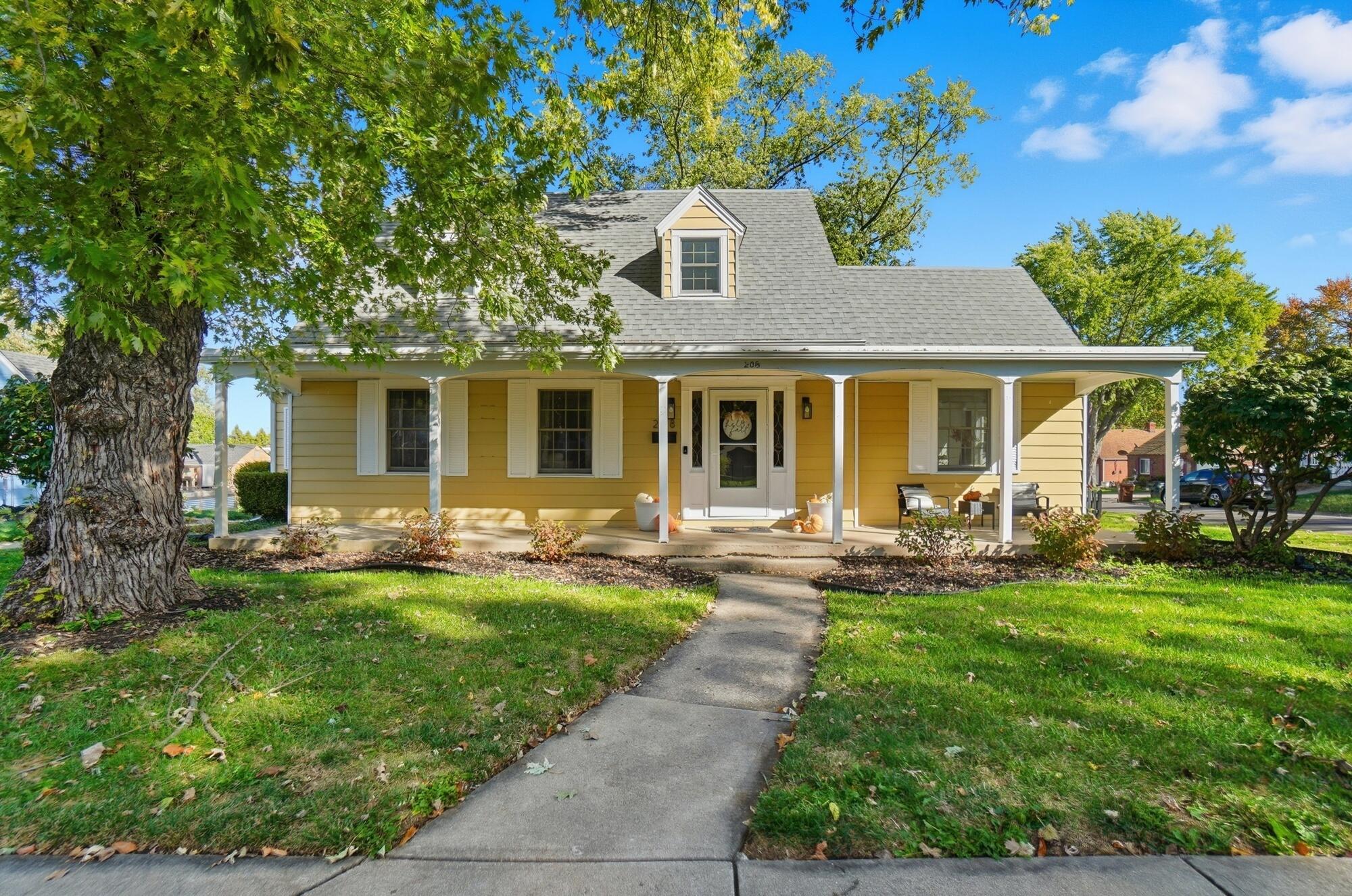 208 Walnut Street, Englewood, Ohio 45322