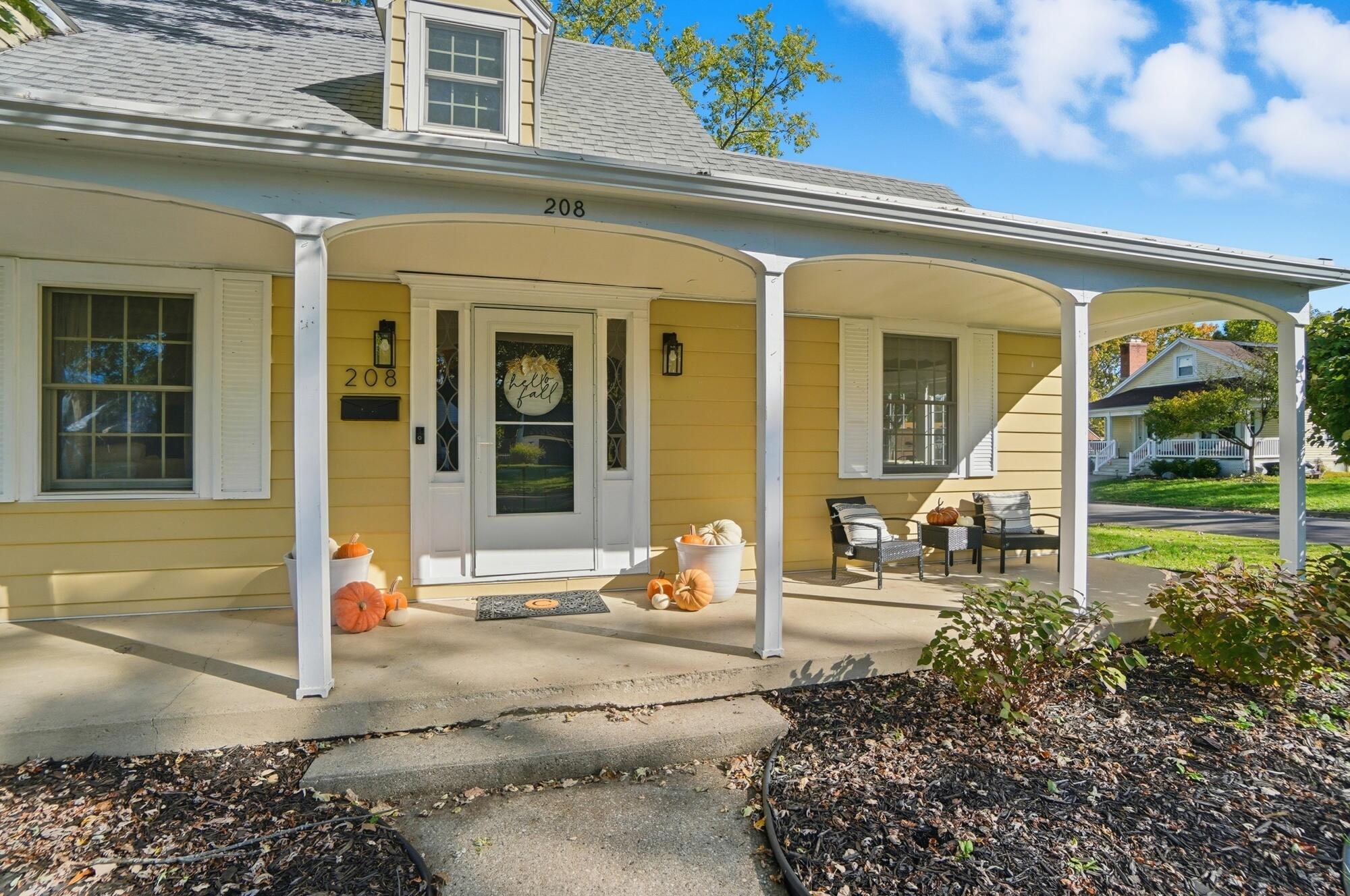 208 Walnut Street, Englewood, Ohio 45322