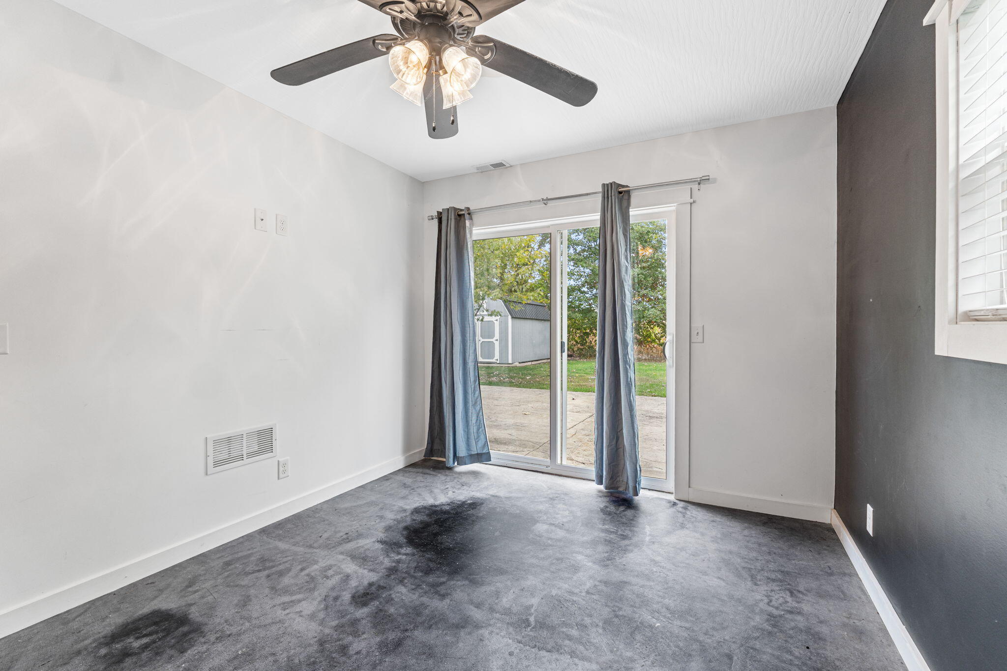 9814 Lake Breeze Drive, Belle Center, Ohio 43310