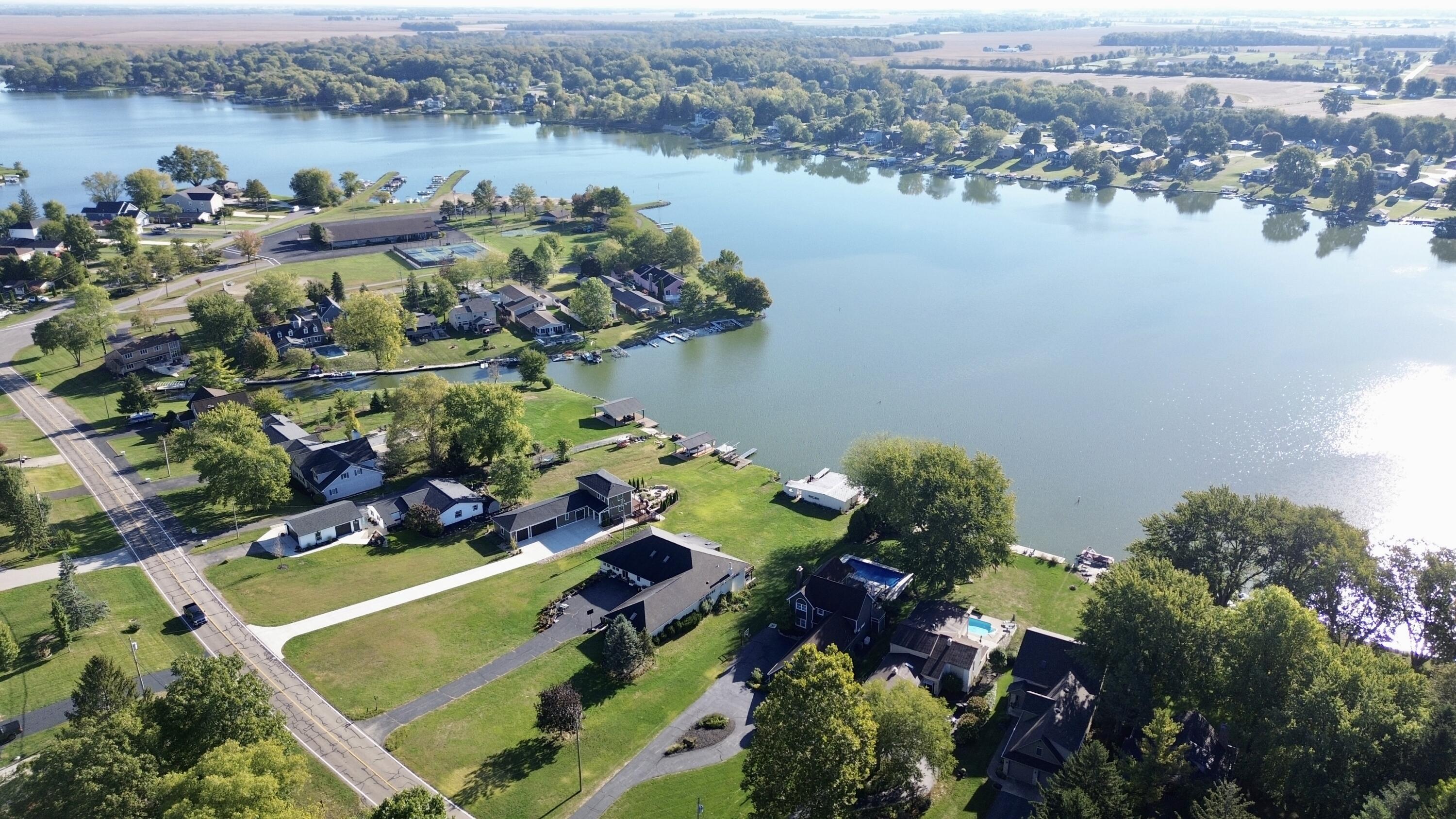 1405 Chickasaw Drive, London, Ohio 43140