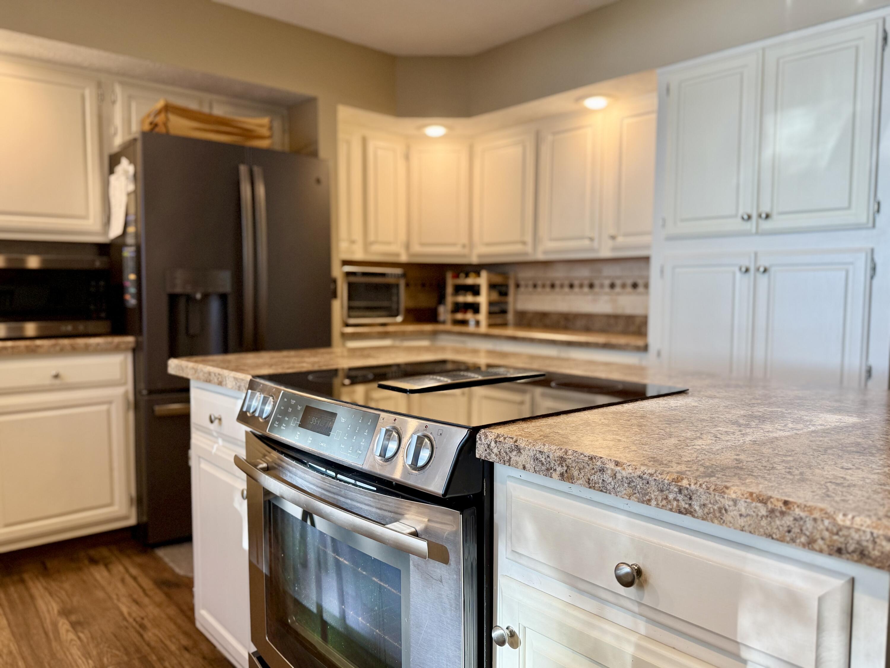 1405 Chickasaw Drive, London, Ohio 43140