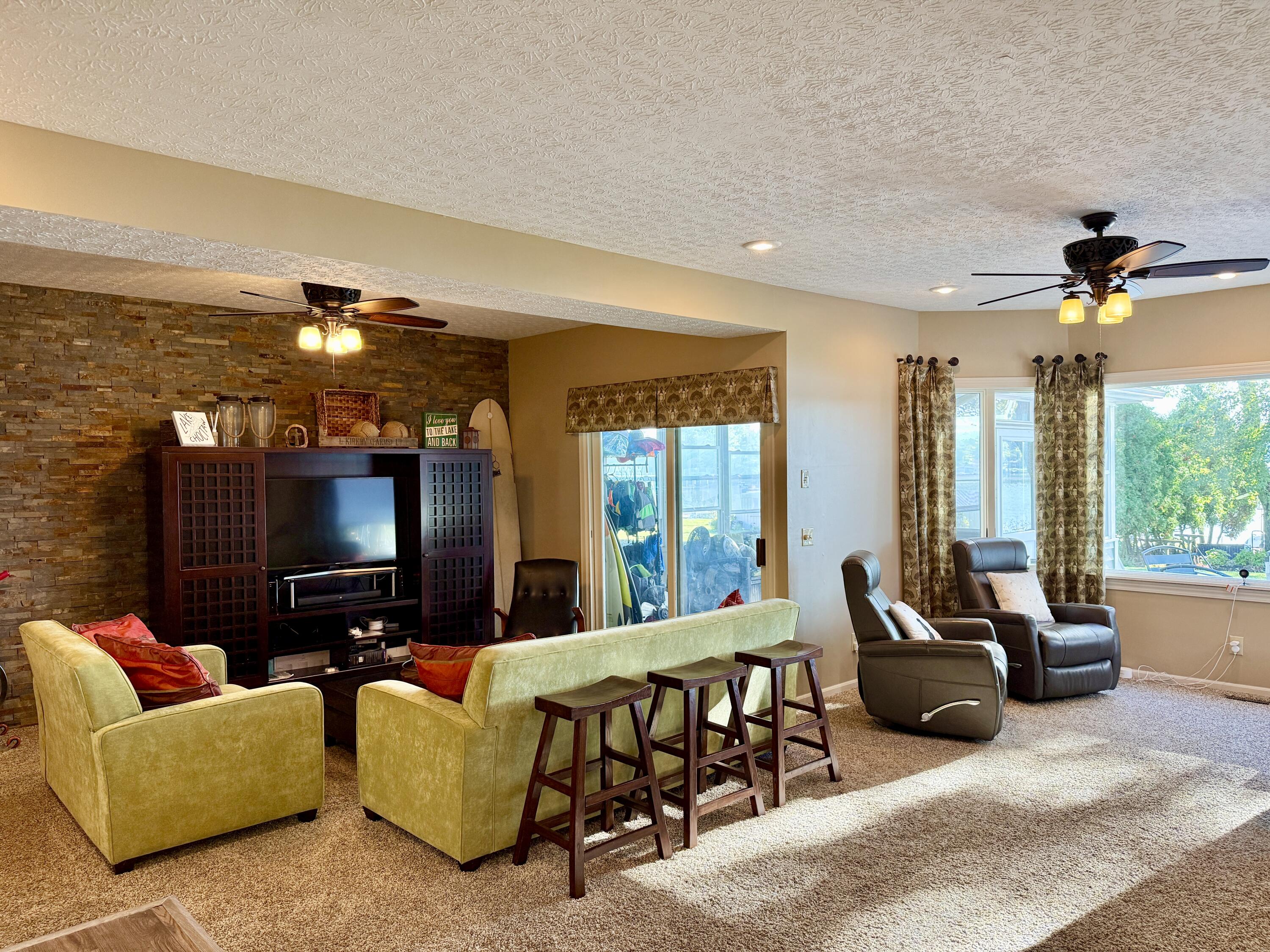 1405 Chickasaw Drive, London, Ohio 43140