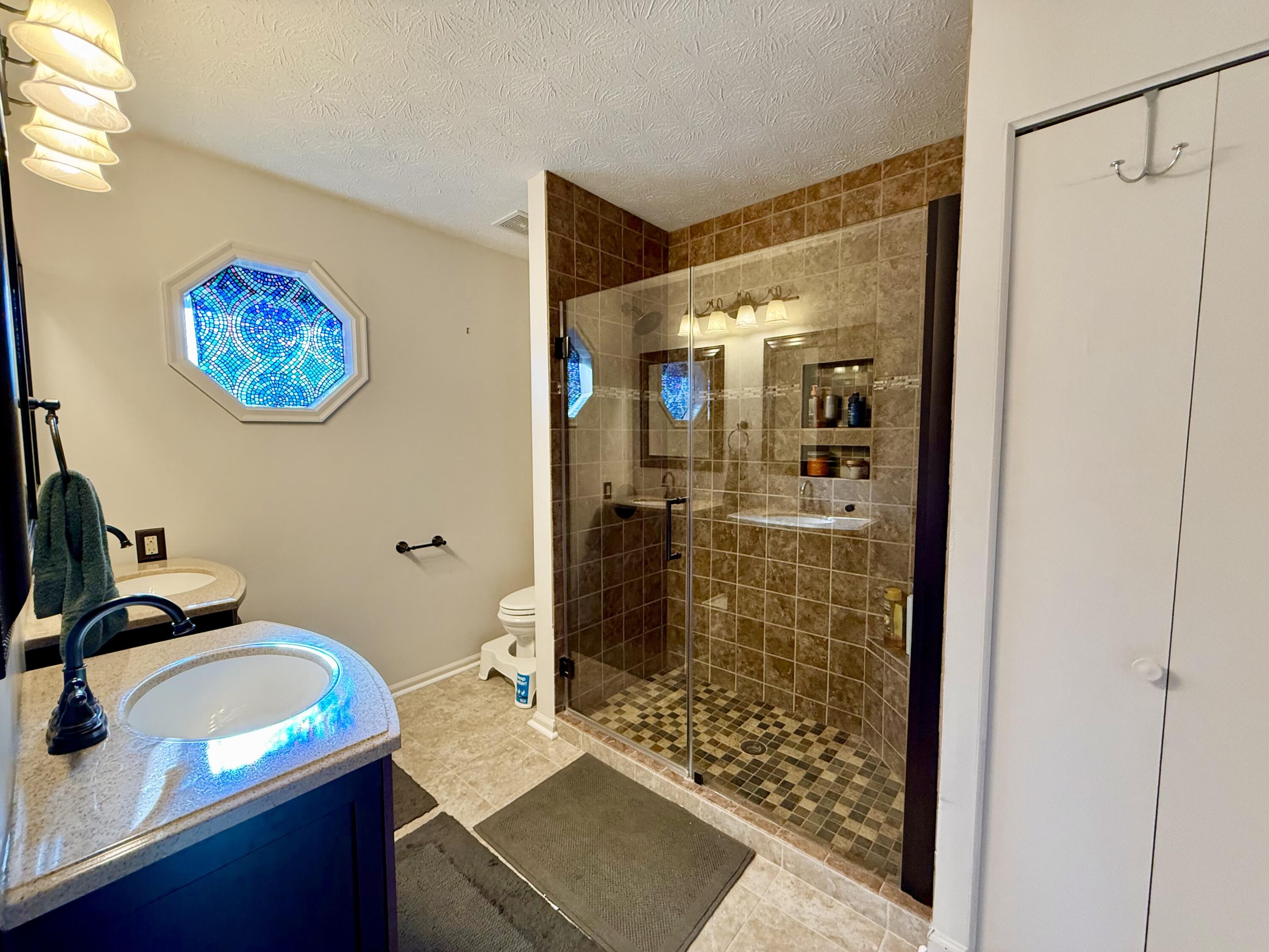 1405 Chickasaw Drive, London, Ohio 43140